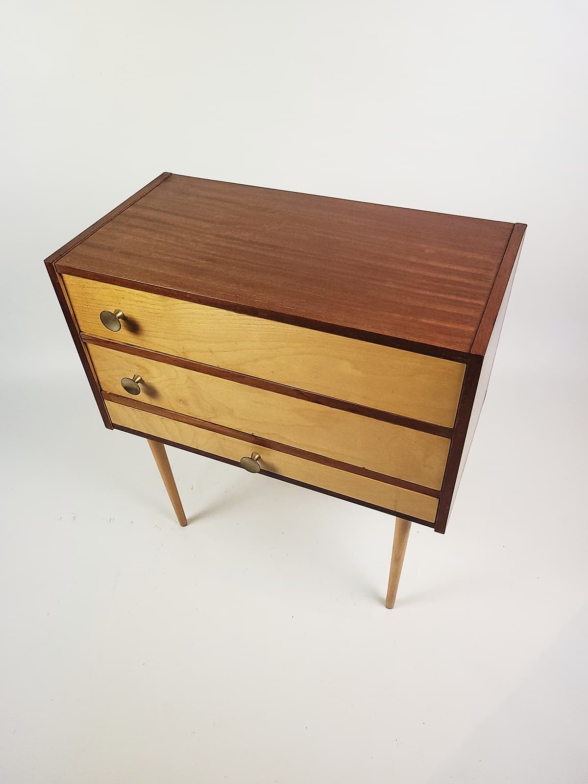 Niciak, drewno brązowy, lata 70. - 290525