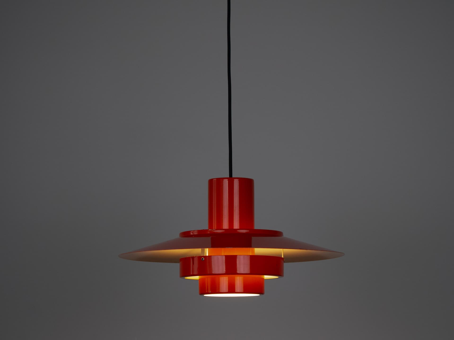 Lampa Falcon, czerwony, stal, proj. A. Hansen, Fog & Mørup, Dania, lata 60. - 290777