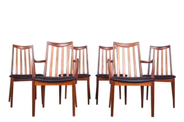 Komplet czterech krzeseł i dwóch foteli, teak, skóra naturalna czarna, proj. L. Dandy, G-Plan, Wielka Brytania, lata 60. - WYMIARY