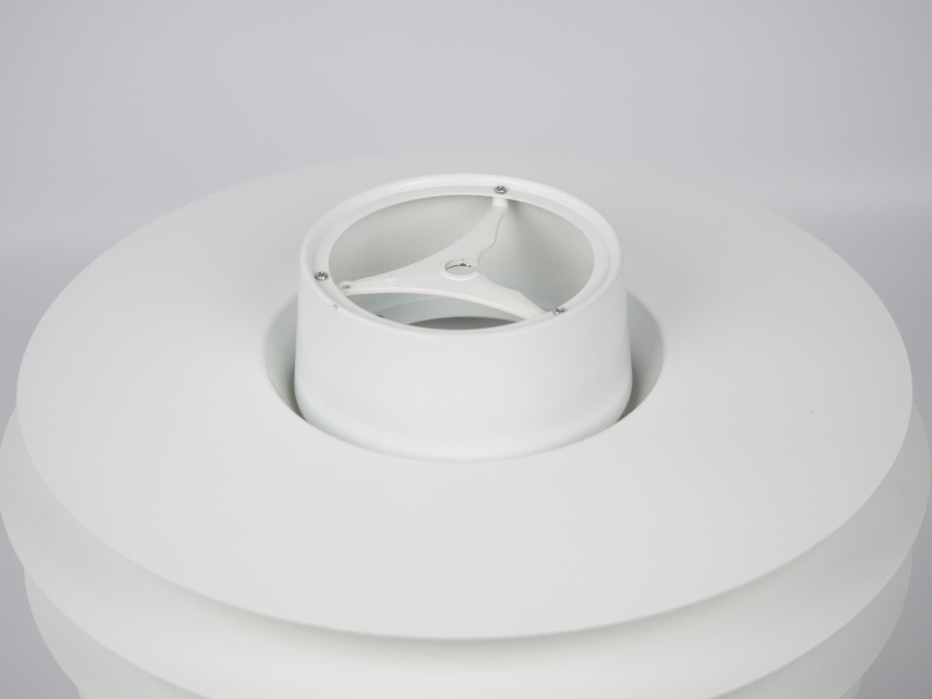 Lampa wisząca Verona, biały, aluminium, proj. S. Middelboe, Lyfa, Dania, lata 60. - 291071