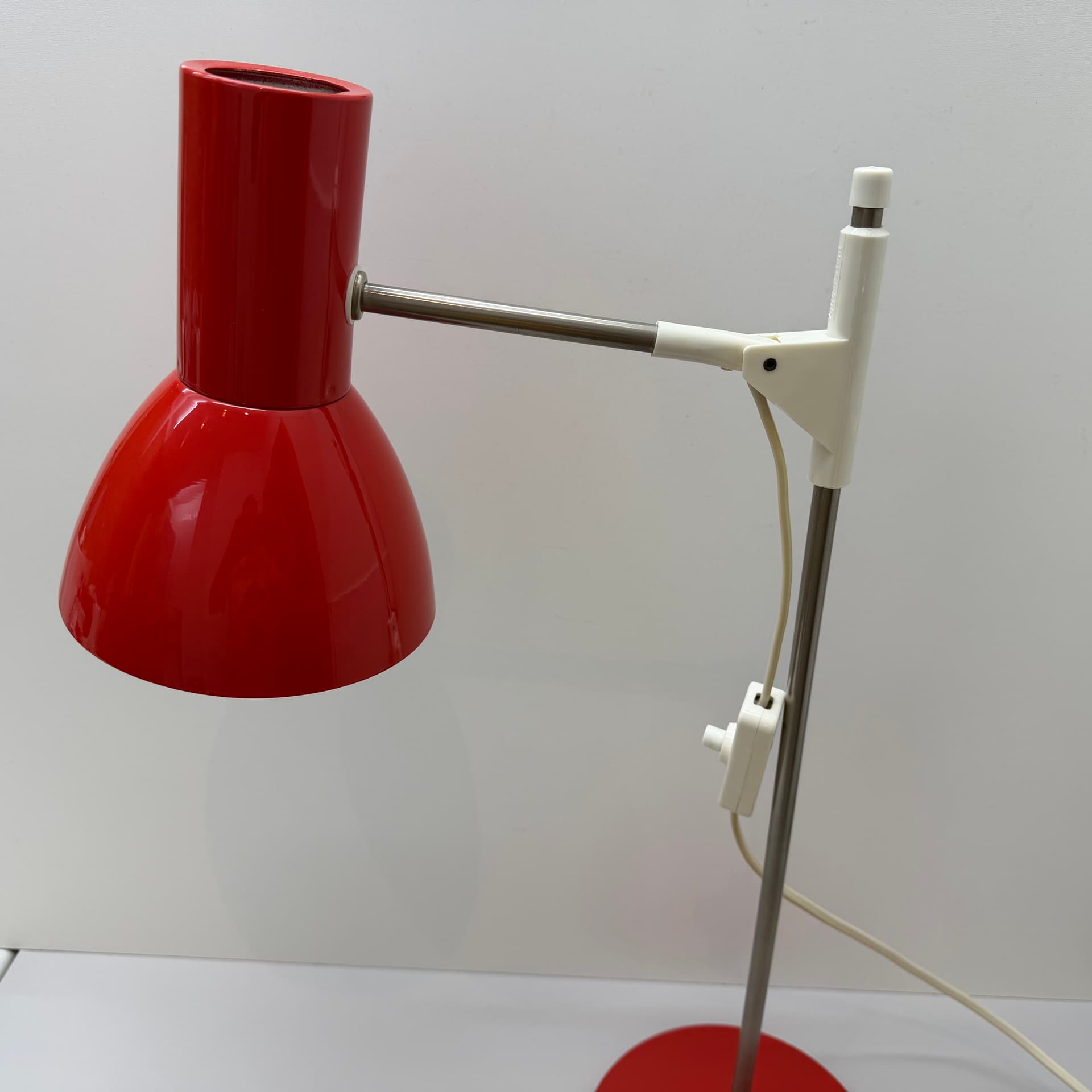 Lampka biurkowa, czerwona, Niemcy, lata 70. - 291086
