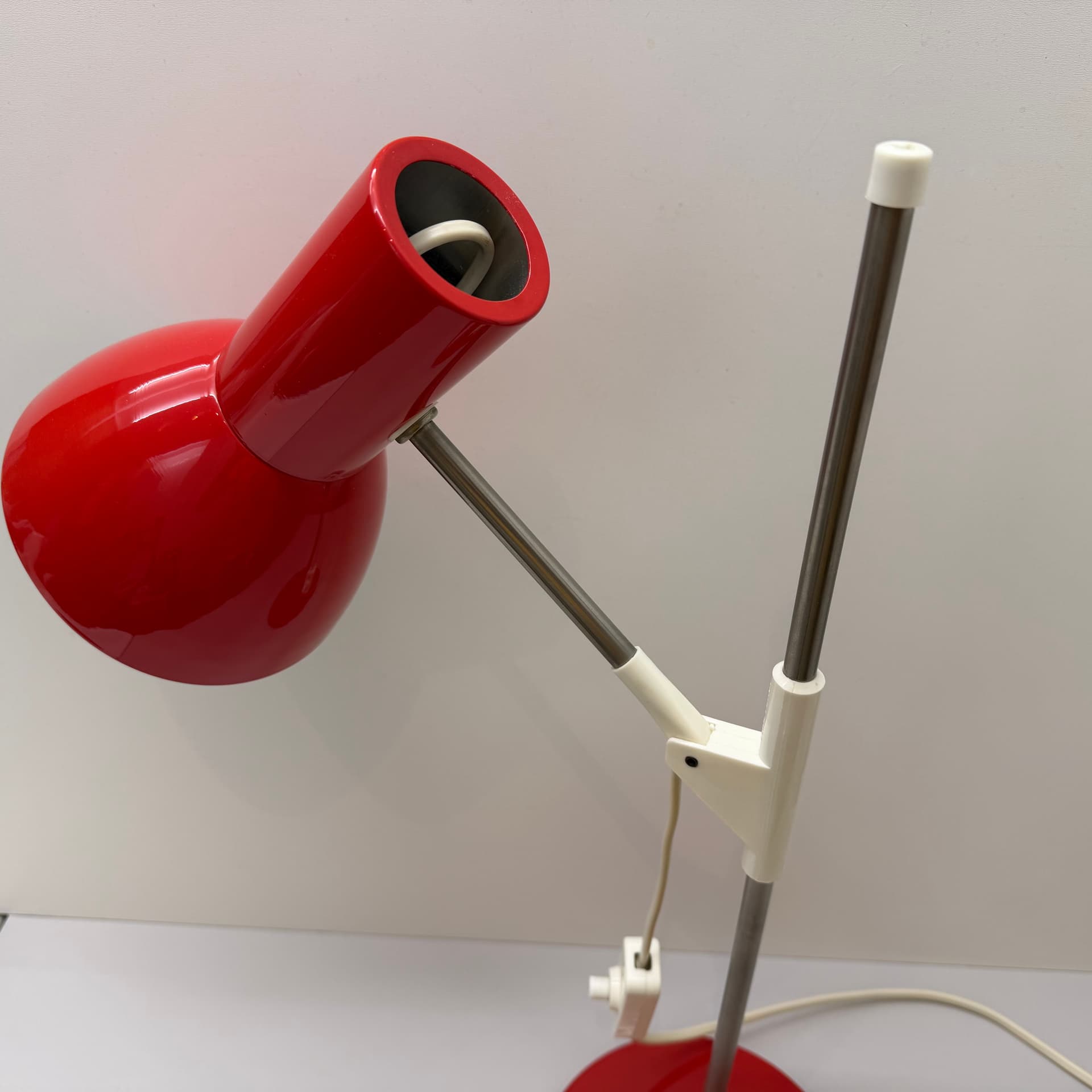 Lampka biurkowa, czerwona, Niemcy, lata 70. - 291088