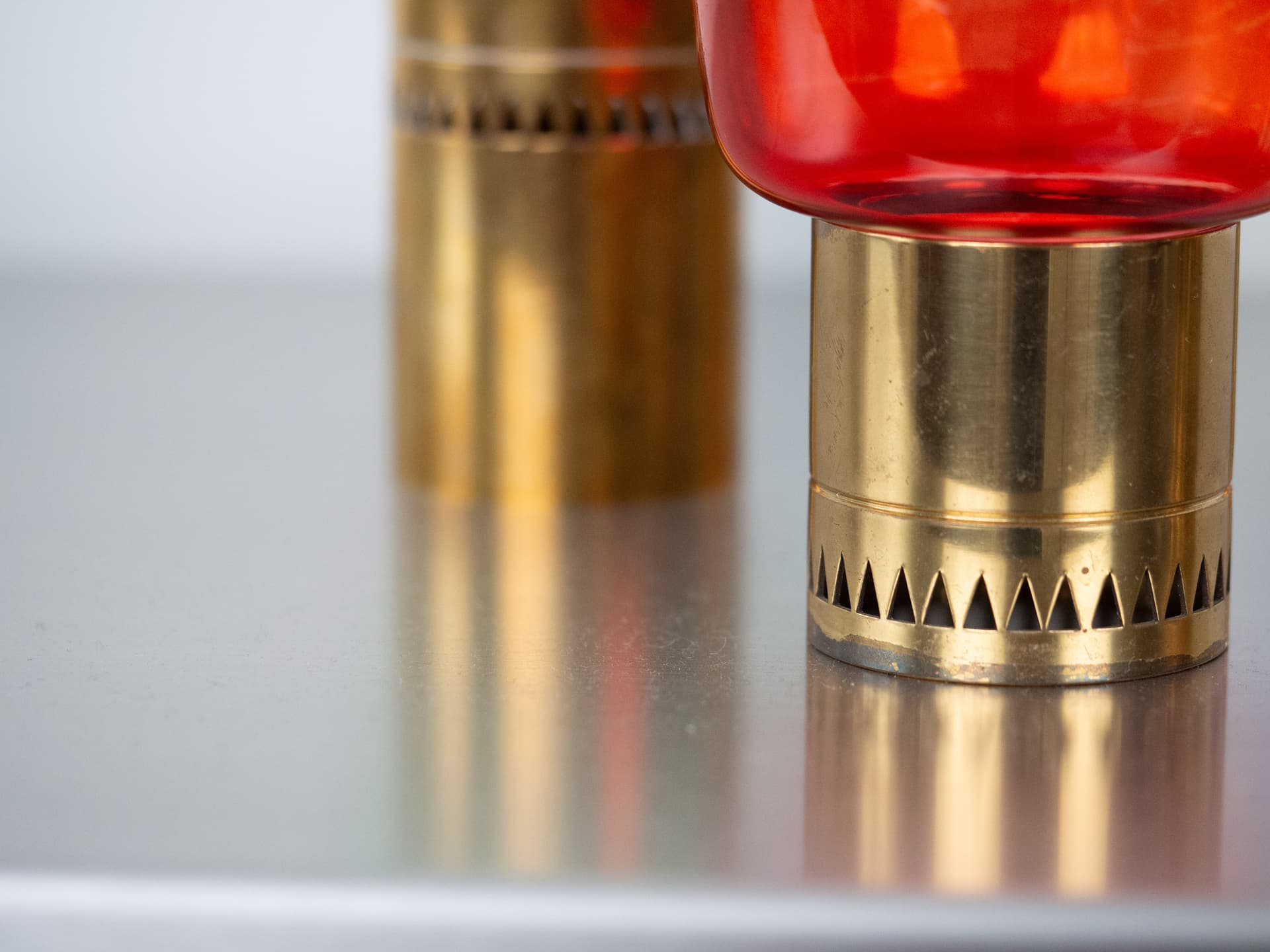 Komplet czterech świeczników Lotta, szkło multikolorowe, mosiądz złoty, proj. H.-A. Jakobsson, Svegards Markaryd, Szwecja, lata 50. - 291455