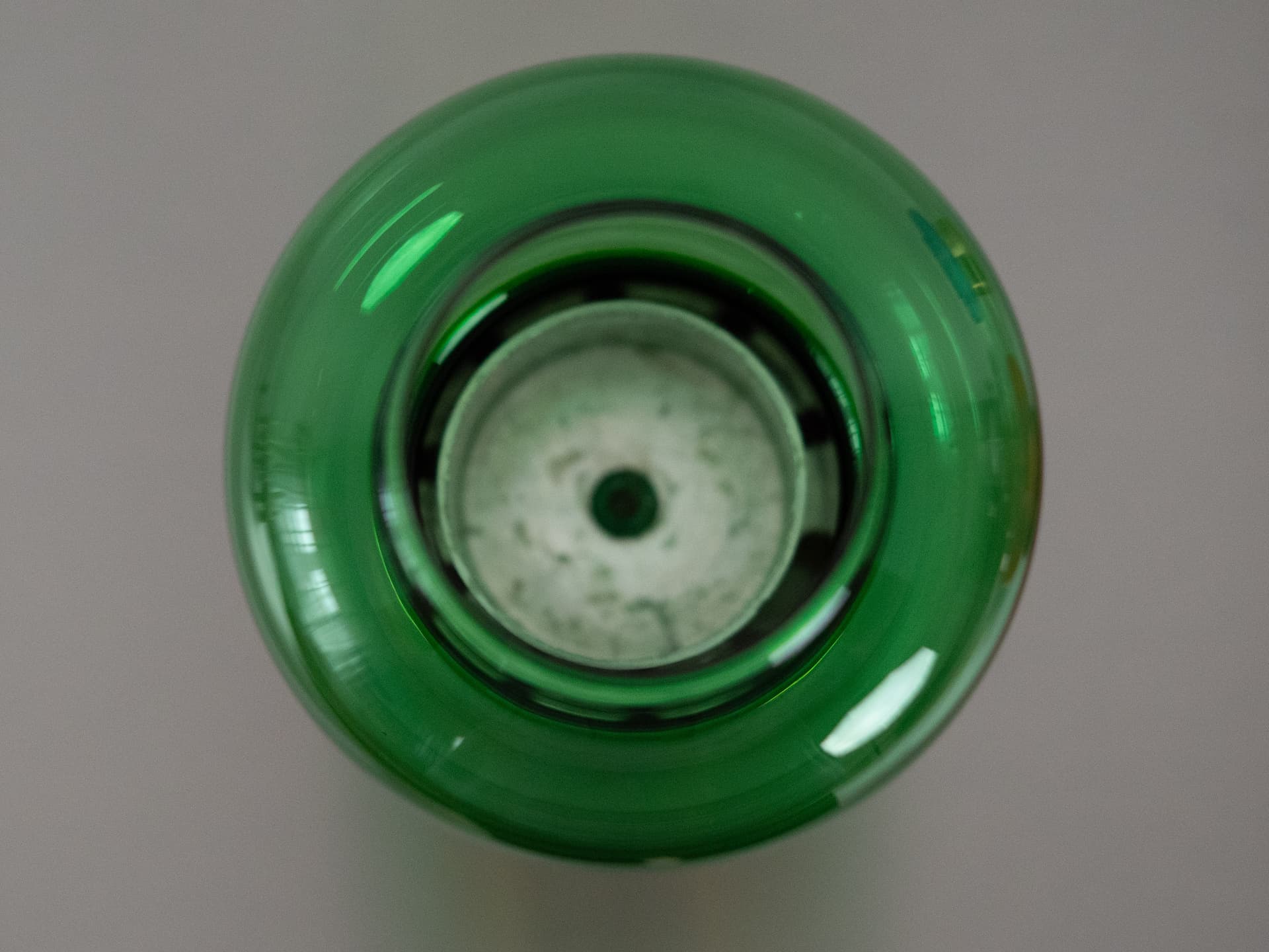 Komplet czterech świeczników Lotta, szkło multikolorowe, mosiądz złoty, proj. H.-A. Jakobsson, Svegards Markaryd, Szwecja, lata 50. - 291449