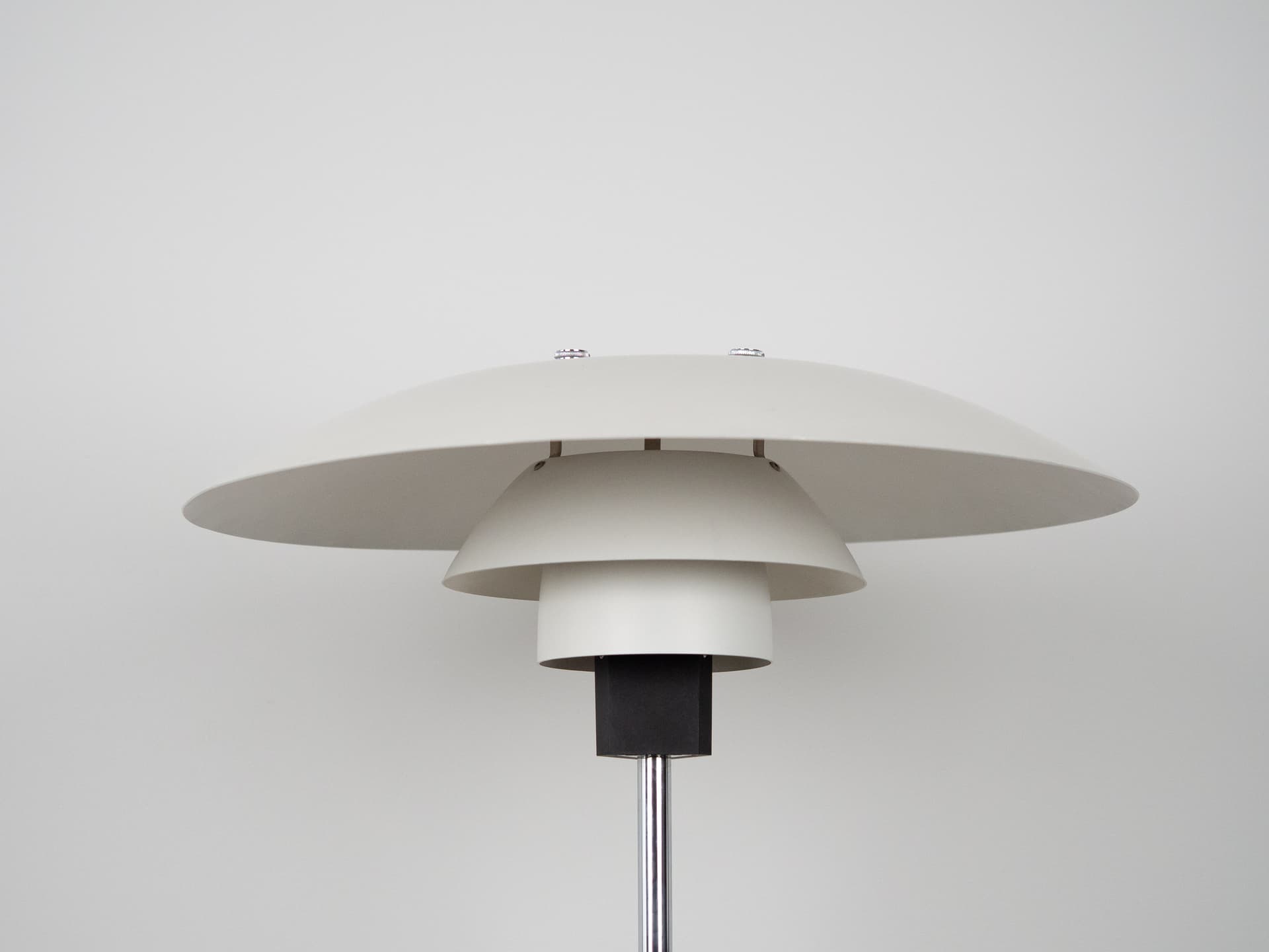 Table lamp PH 4/3, white metal, chrome, by P. Henningsen, Louis Poulsen, Denmark, 1970s. - 291531