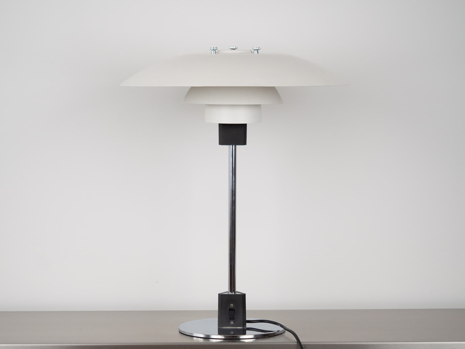 Table lamp PH 4/3, white metal, chrome, by P. Henningsen, Louis Poulsen, Denmark, 1970s. - 291528