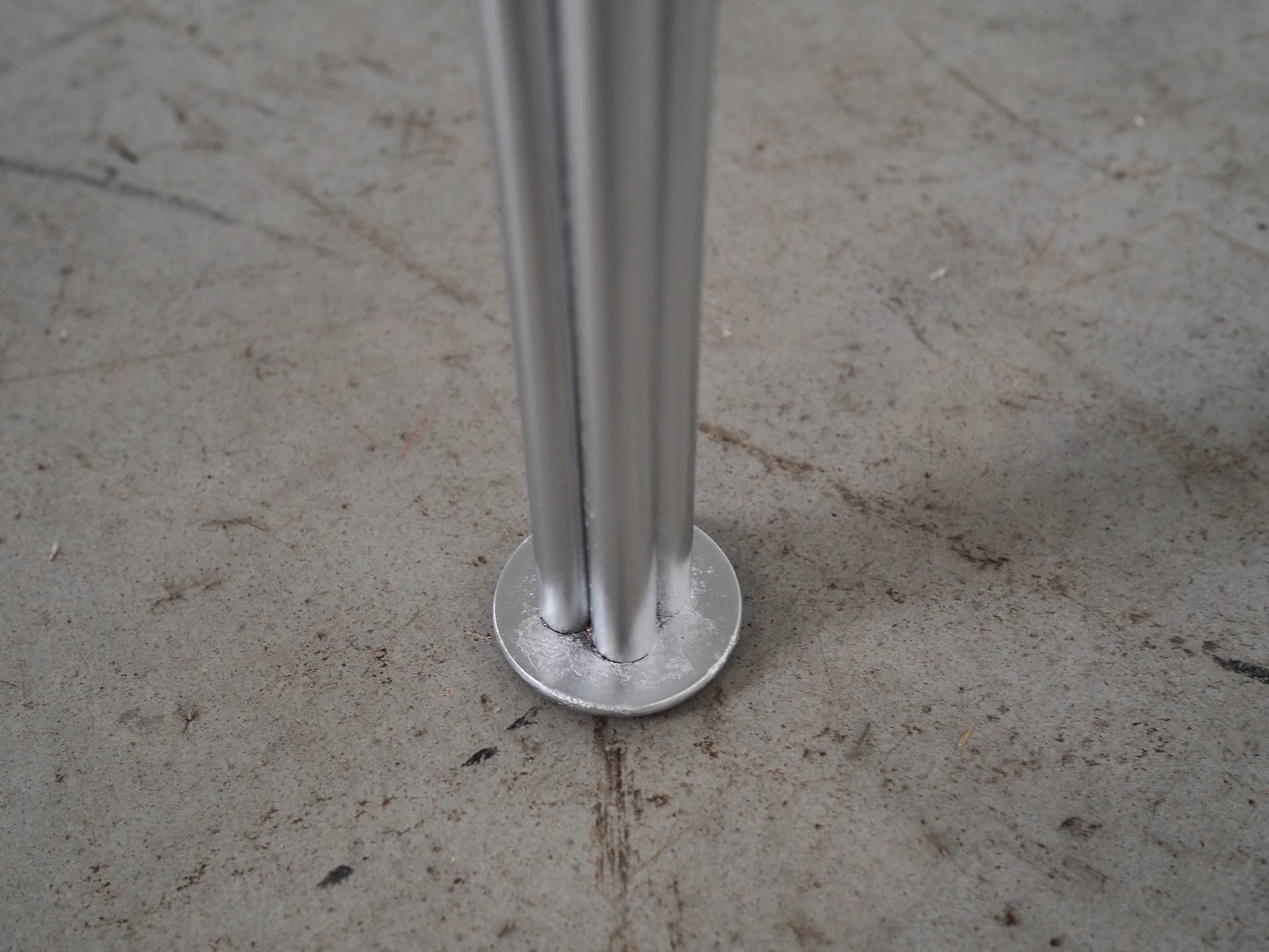 Stół, biały, płyta laminowana, dąb, metal szary, Dania, lata 80. - 291554