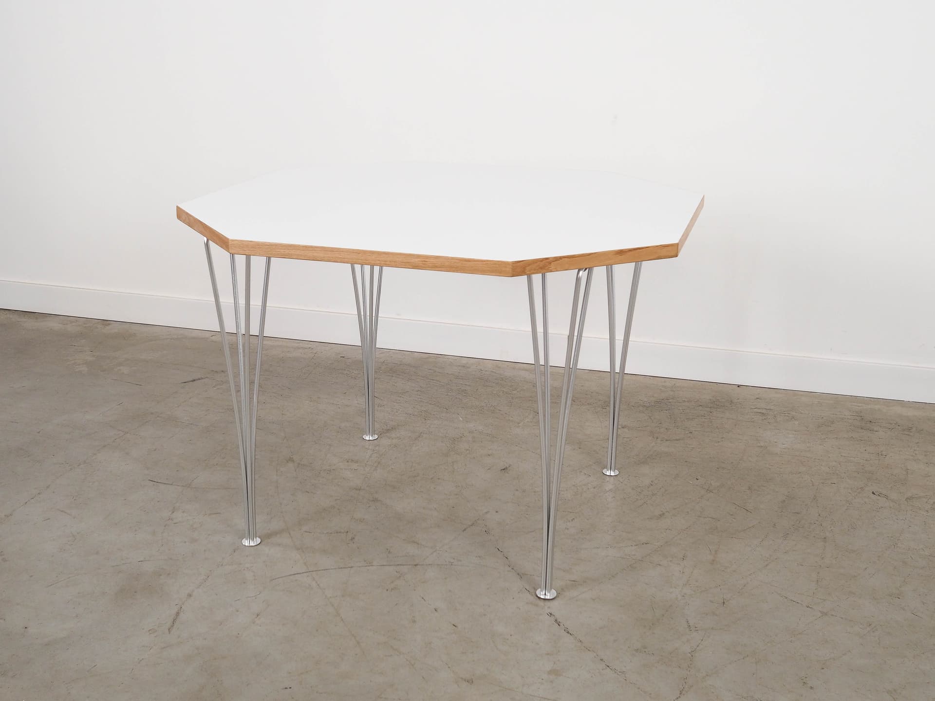 Stół, biały, płyta laminowana, dąb, metal szary, Dania, lata 80. - 291549