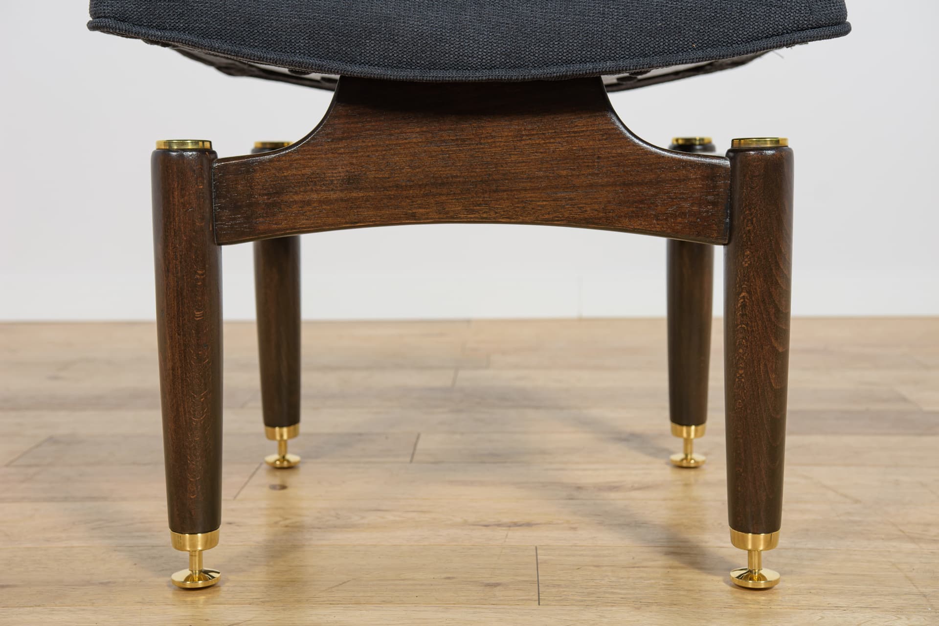 Stołek Librenza, tkanina czarna, buk palisander, G-Plan, Wielka Brytania, lata 50. - 291601