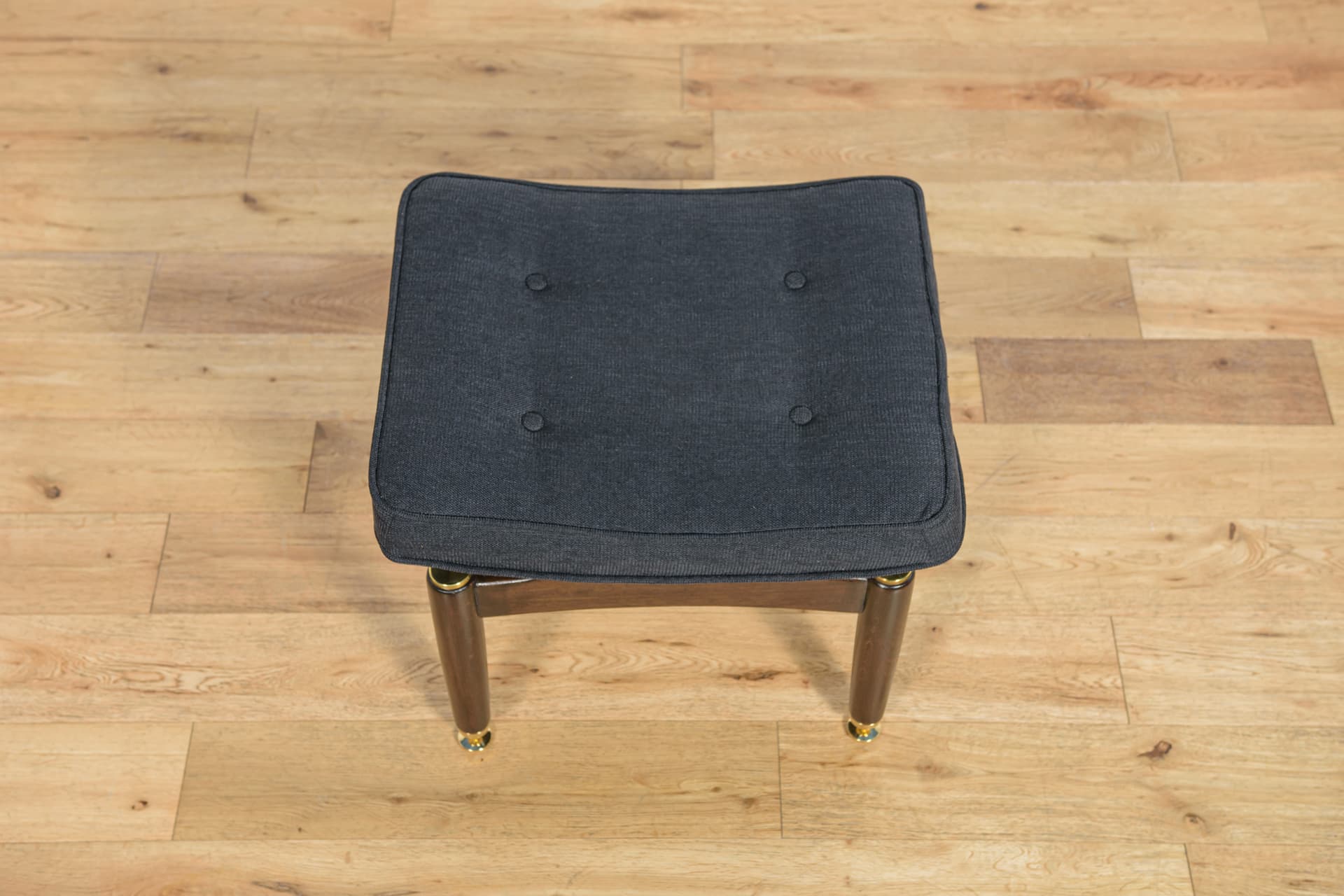 Stołek Librenza, tkanina czarna, buk palisander, G-Plan, Wielka Brytania, lata 50. - 291594