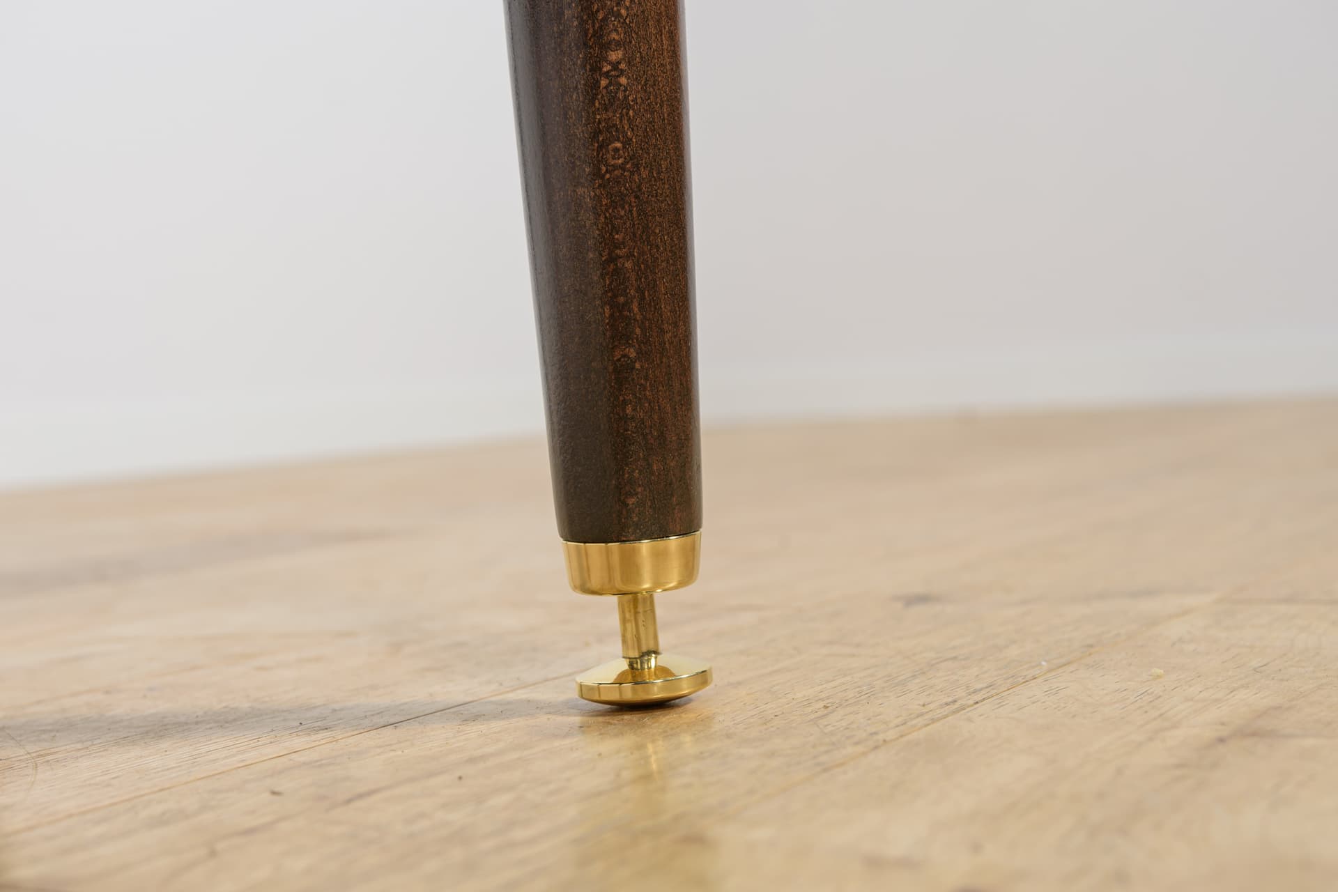 Stołek Librenza, tkanina czarna, buk palisander, G-Plan, Wielka Brytania, lata 50. - 291600