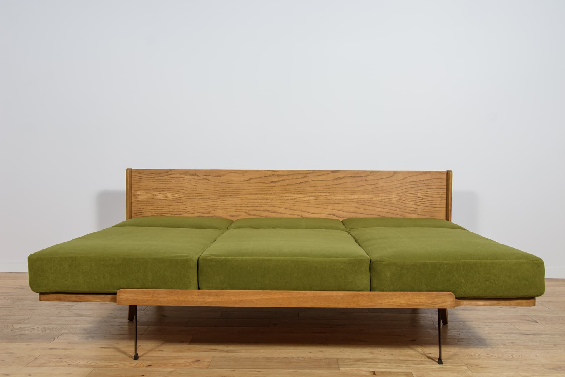 Sofa, zieleń, fornir dąb średni, Jitona, Czechosłowacja, lata 60. - 291678