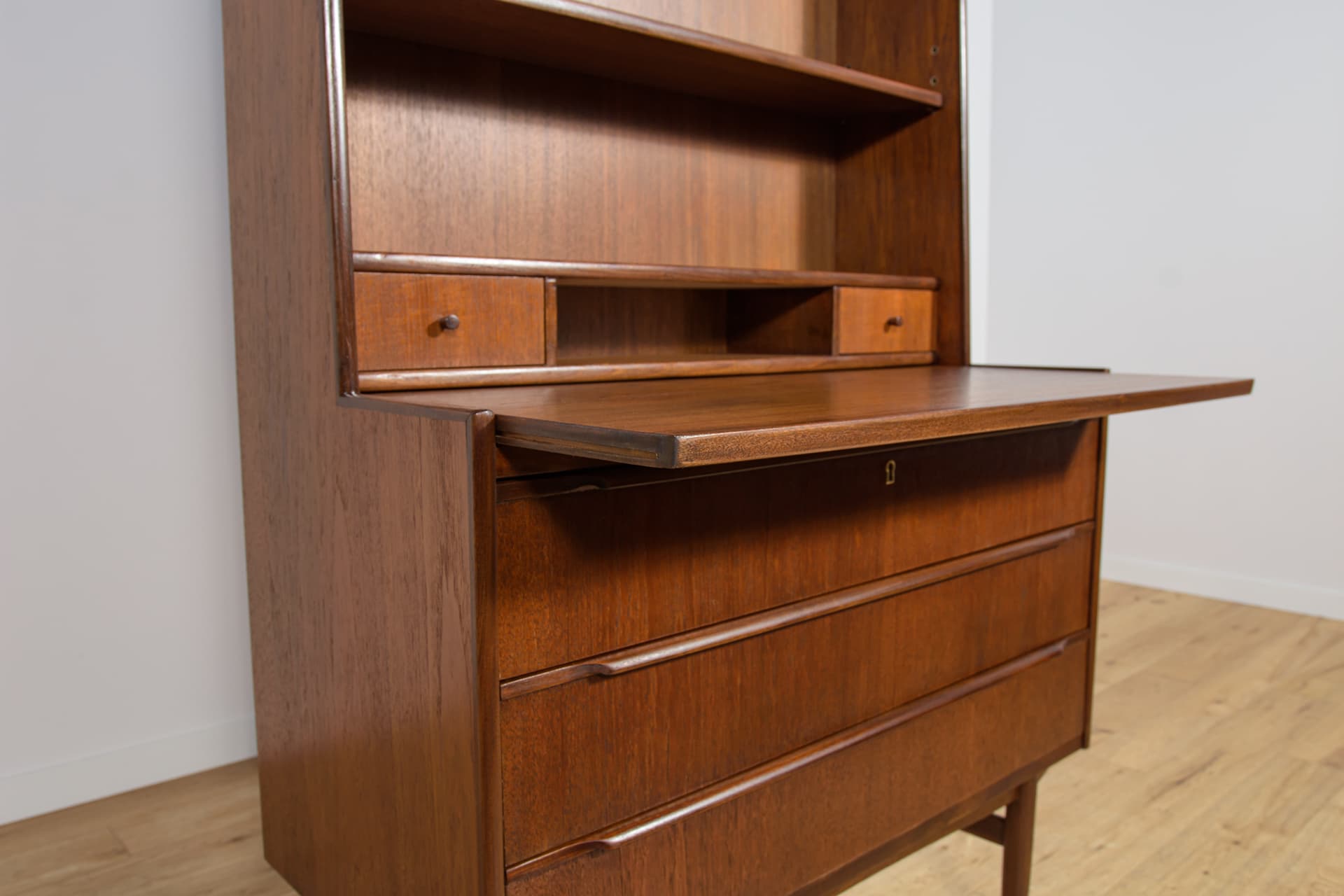 Regał, teak brązowy, Dania, lata 60. - 291759