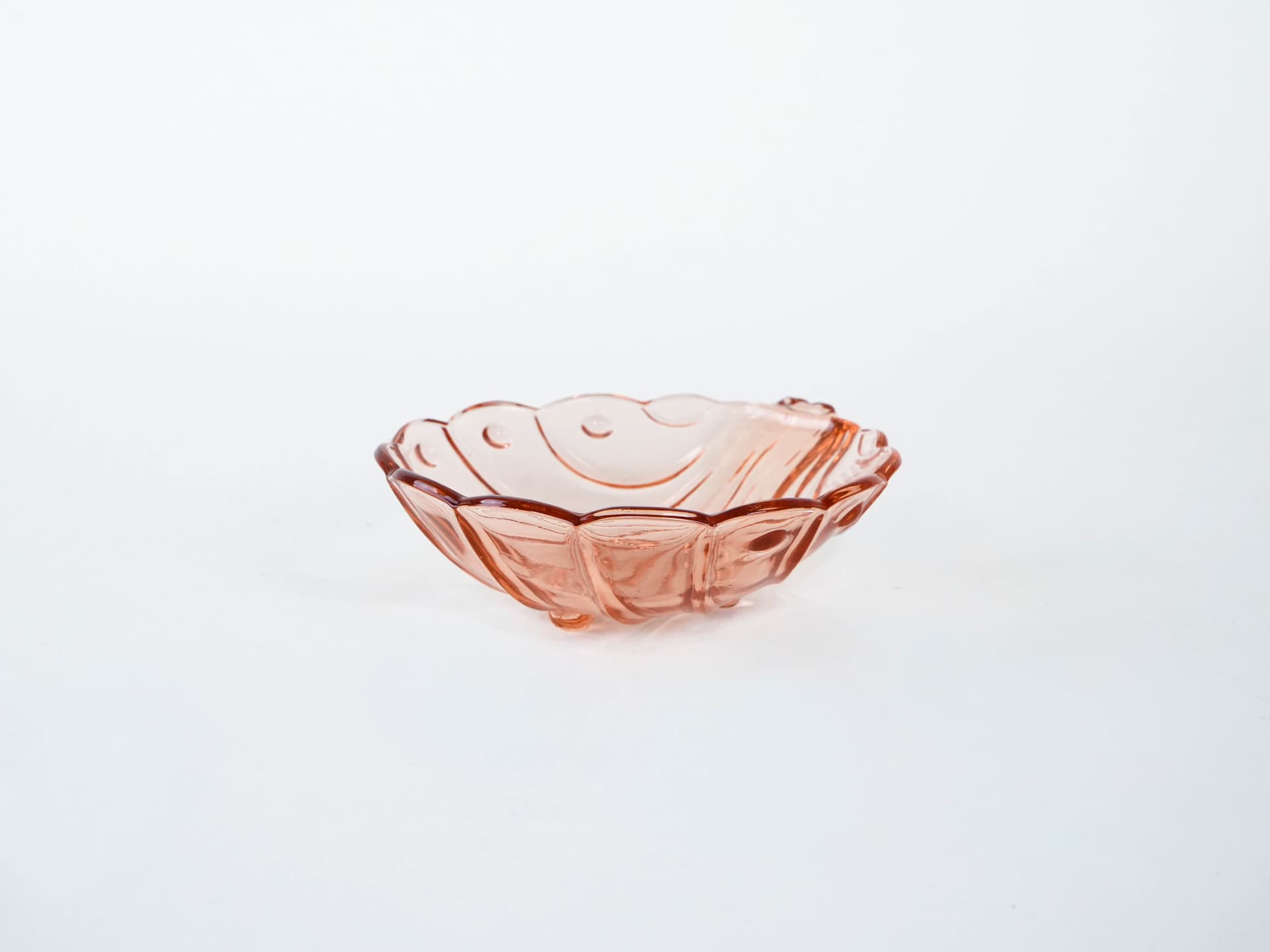 Centerpiece, salmon pink glass, Italy, 1960s. - 291783
