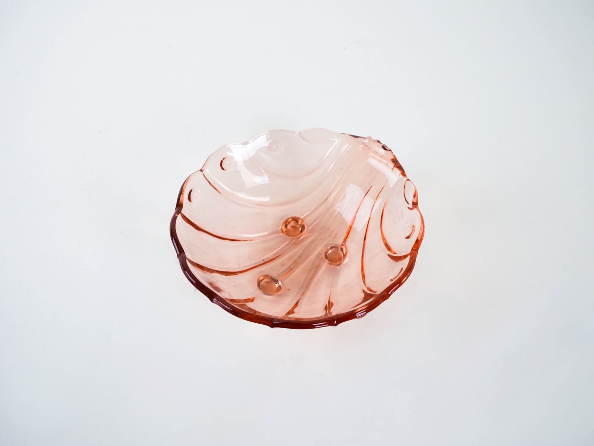 Centerpiece, salmon pink glass, Italy, 1960s. - 291784
