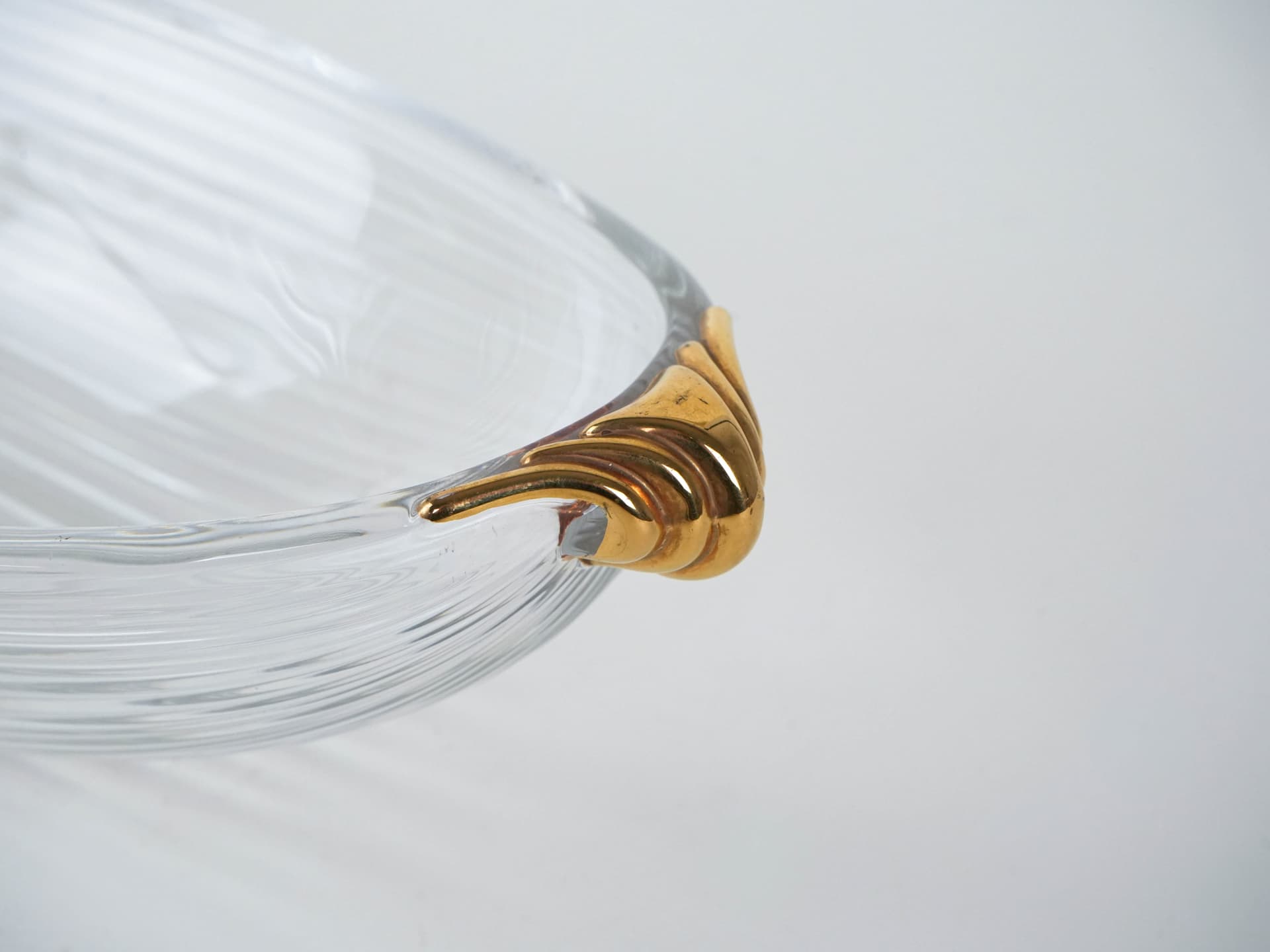 Fruit bowl, transparent glass, gold, Italy, 1970s. - 291832