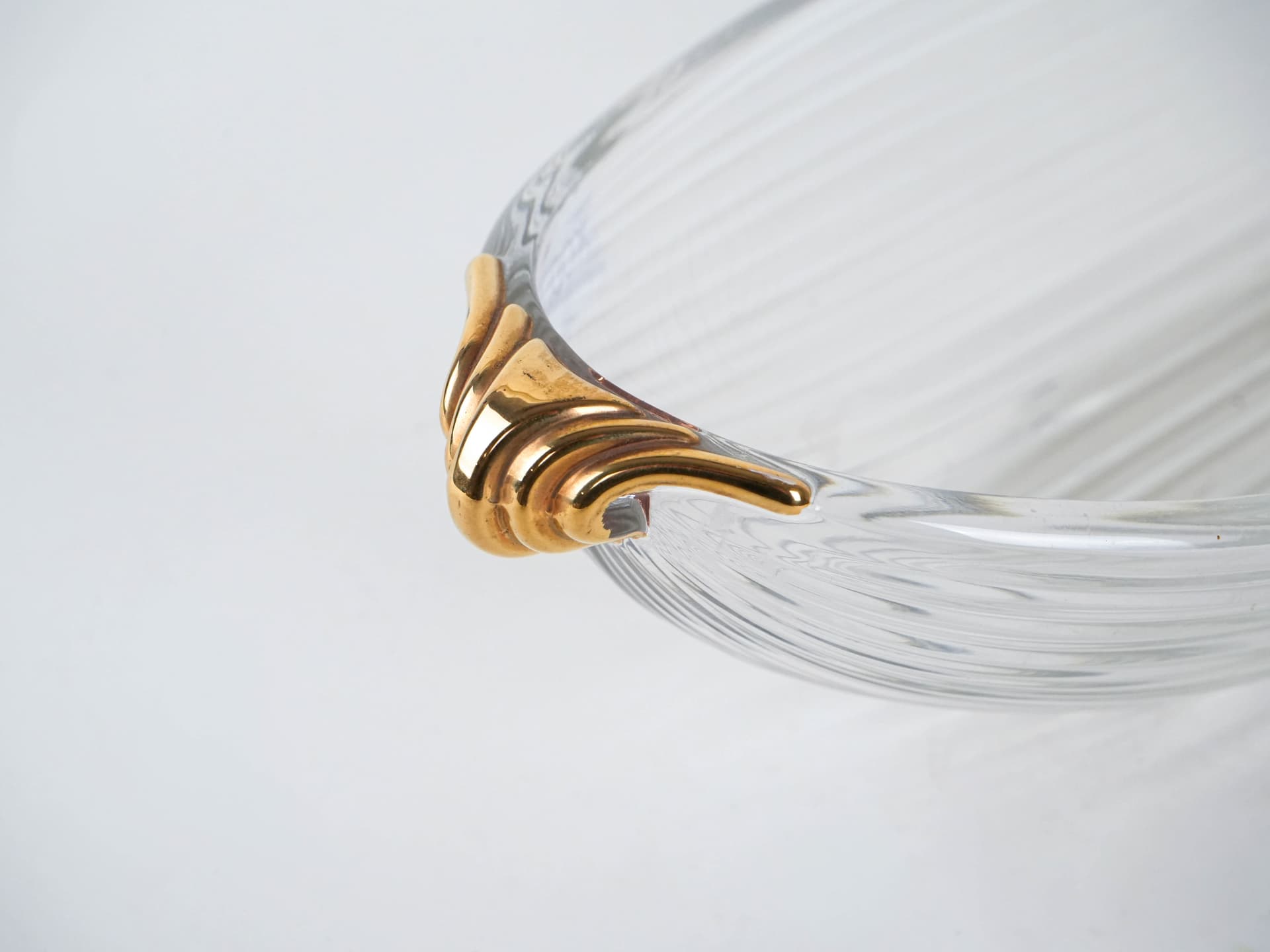 Fruit bowl, transparent glass, gold, Italy, 1970s. - 291835