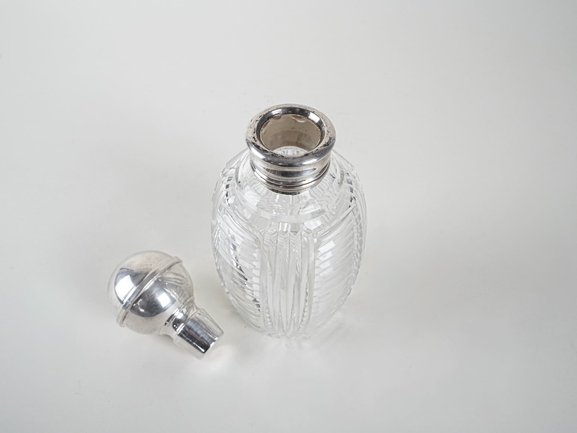 Decanter, transparent crystal, silver, Italy, 1970s. - 291911