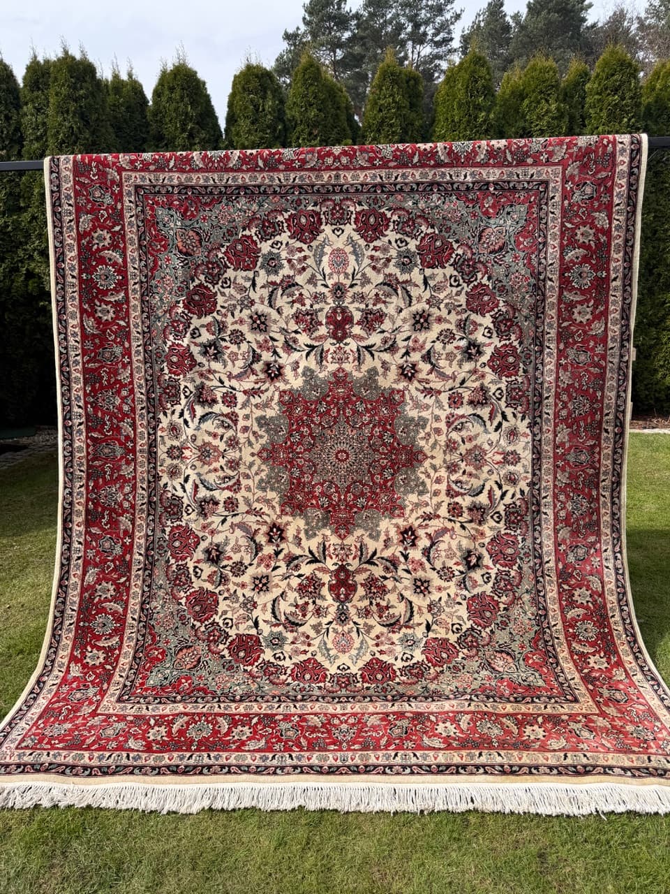 Dywan Ispahan 320x250 cm, czerwony, wełna, Iran - 292102