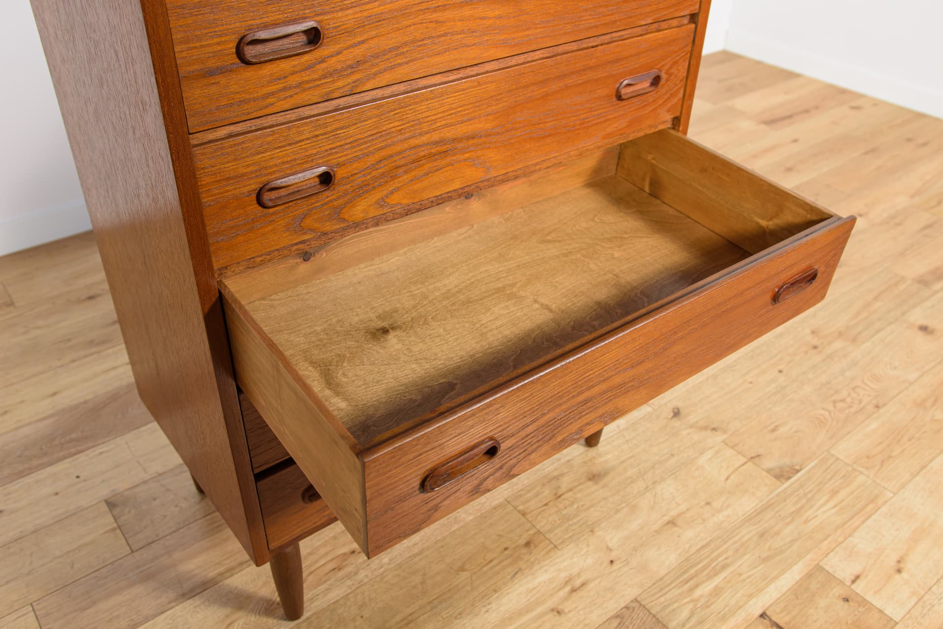 Komoda, teak brązowy czerwony, Dania, lata 60. - 292320