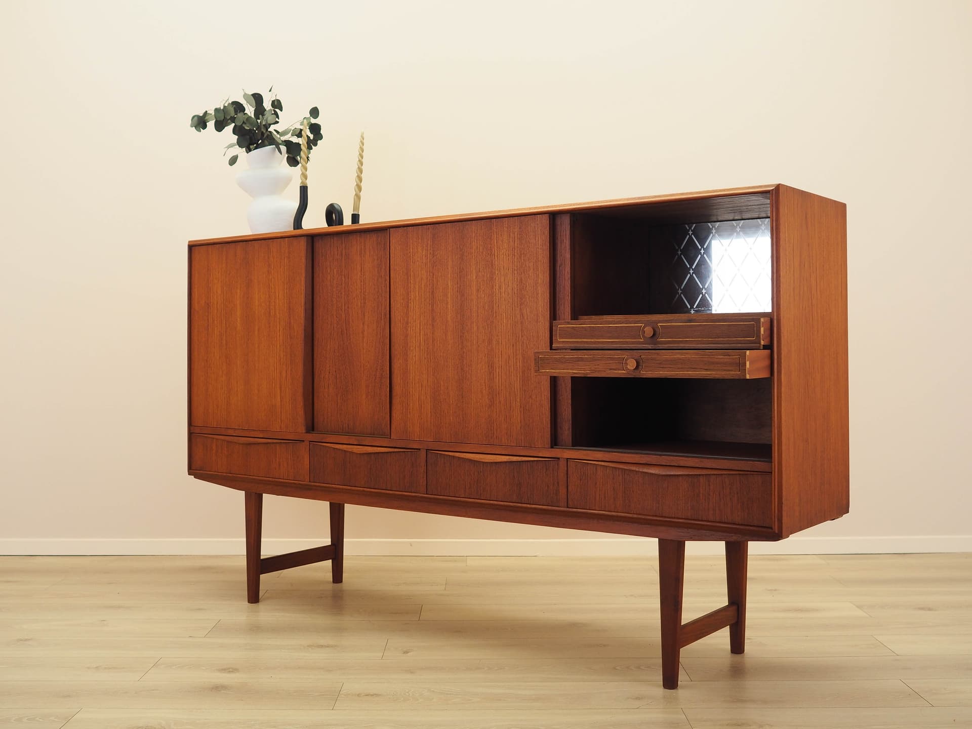 Highboard, tek brązowy, proj. E.W. Bach, Dania, lata 60. - 292463