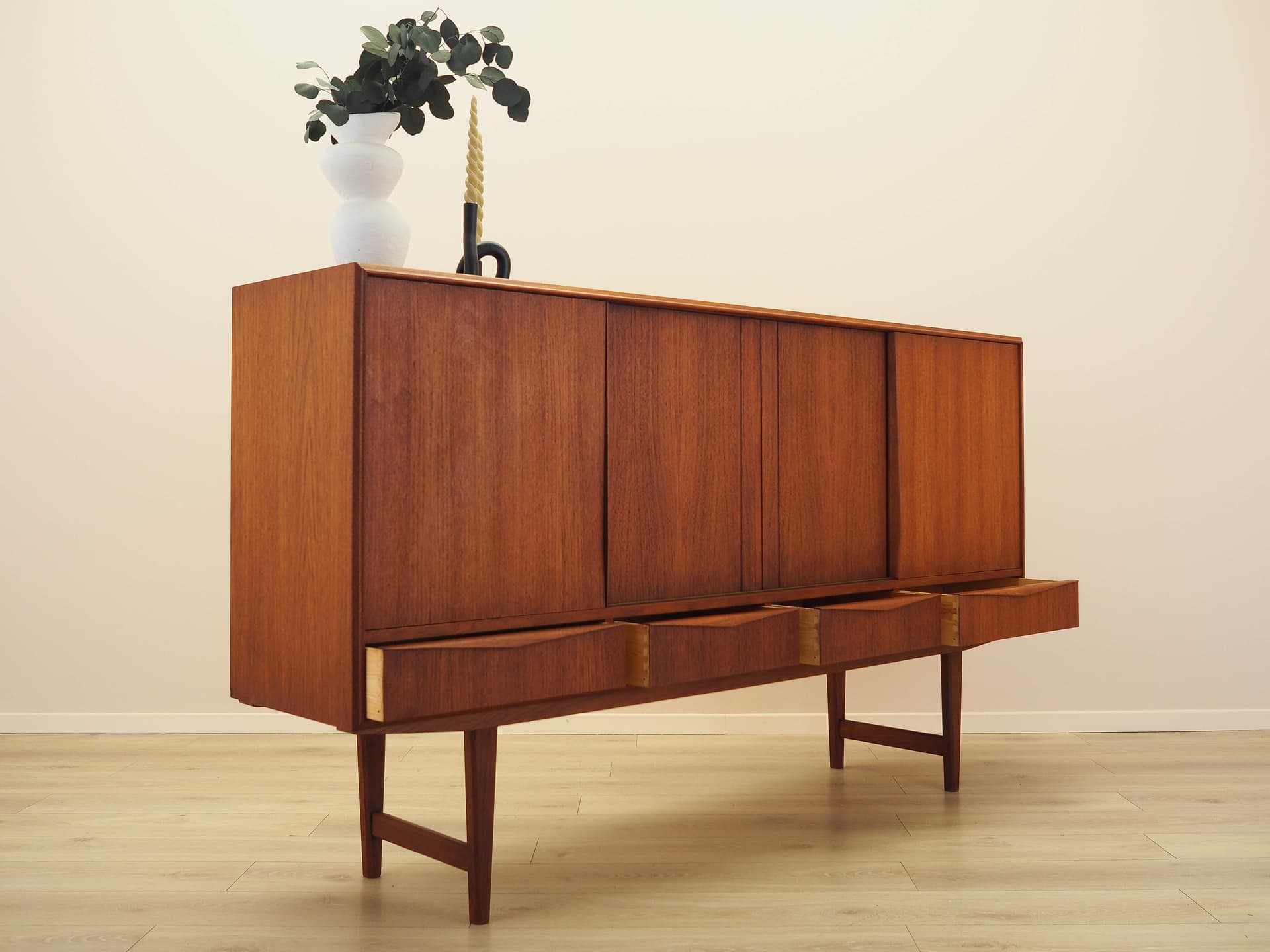 Highboard, tek brązowy, proj. E.W. Bach, Dania, lata 60. - 292464