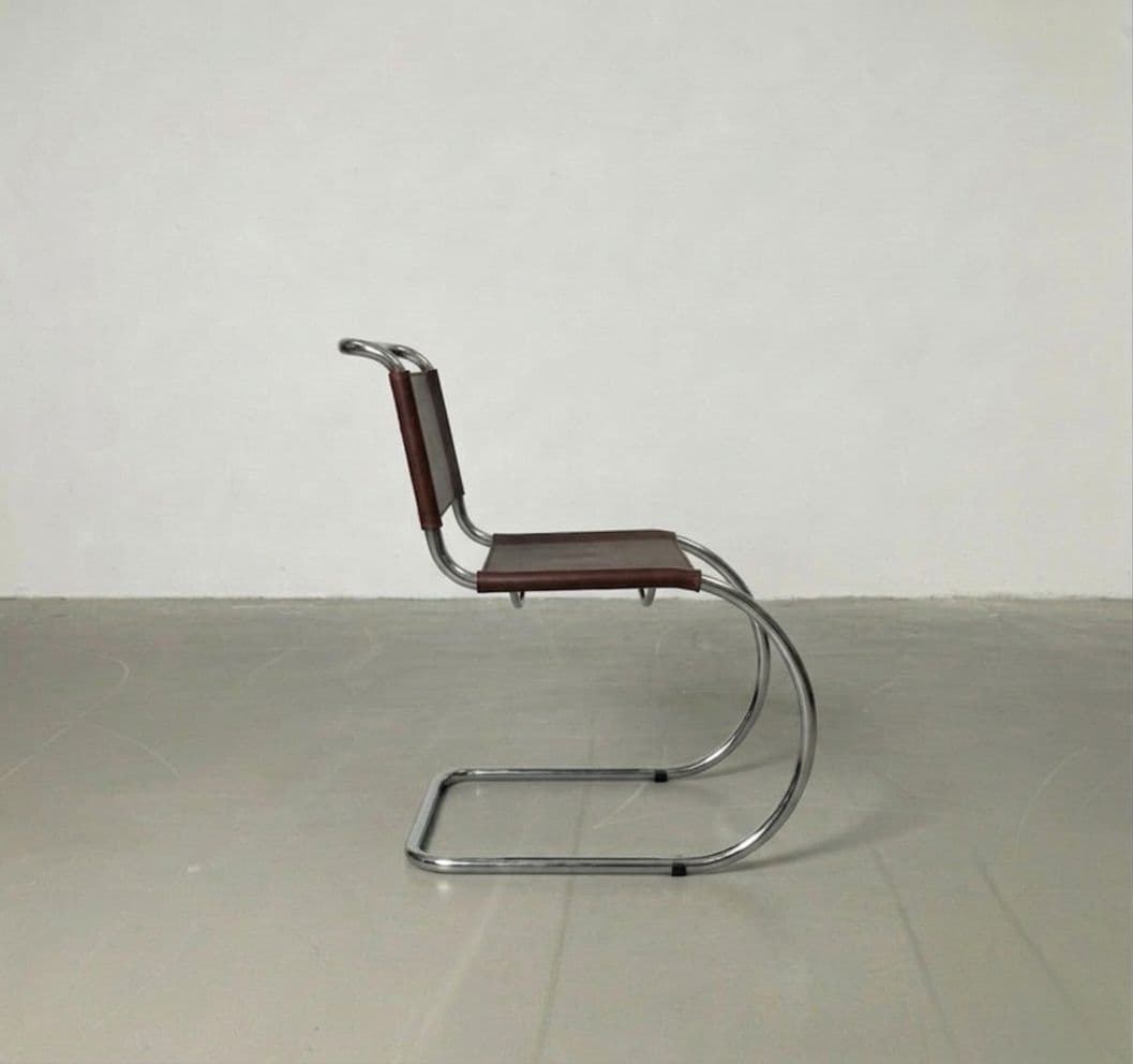 Krzesło wg. proj. L. Mies van der Rohe, bordowe, stal, skóra - 292569