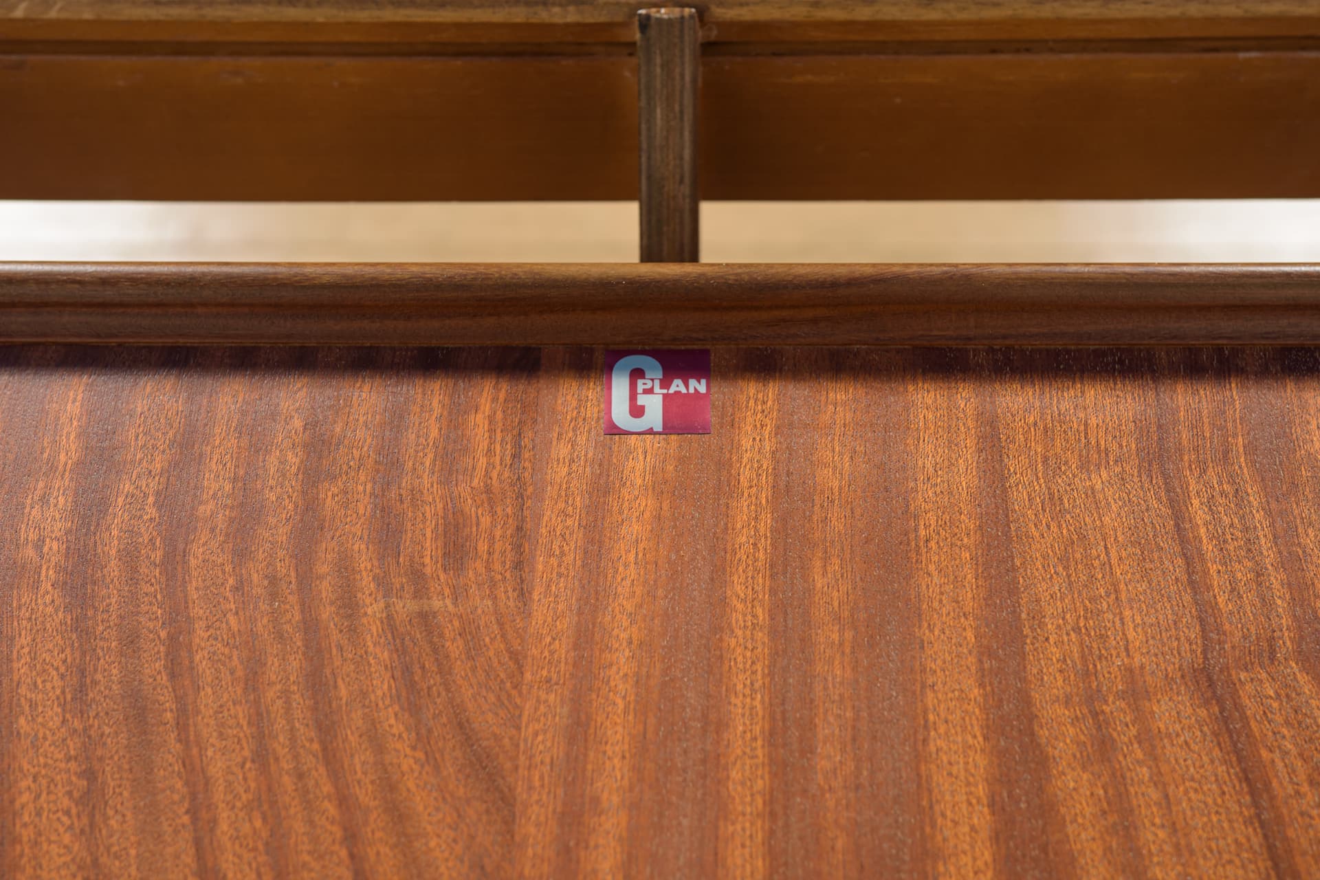 Stół okrągły rozkładany, teak brązowy, G-Plan, Wielka Brytania, lata 60. - 292666