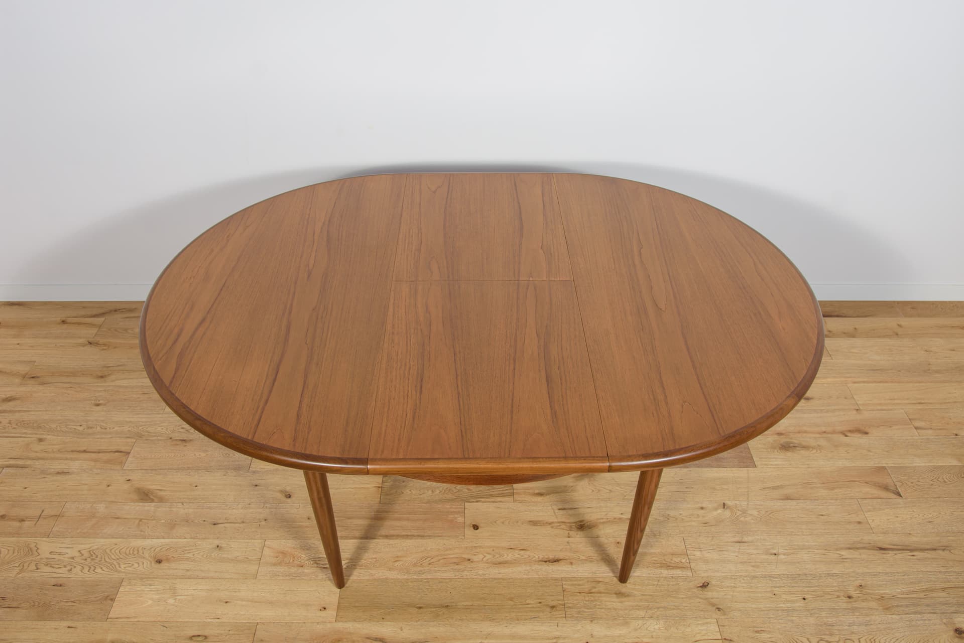 Stół okrągły rozkładany, teak brązowy, G-Plan, Wielka Brytania, lata 60. - 292659