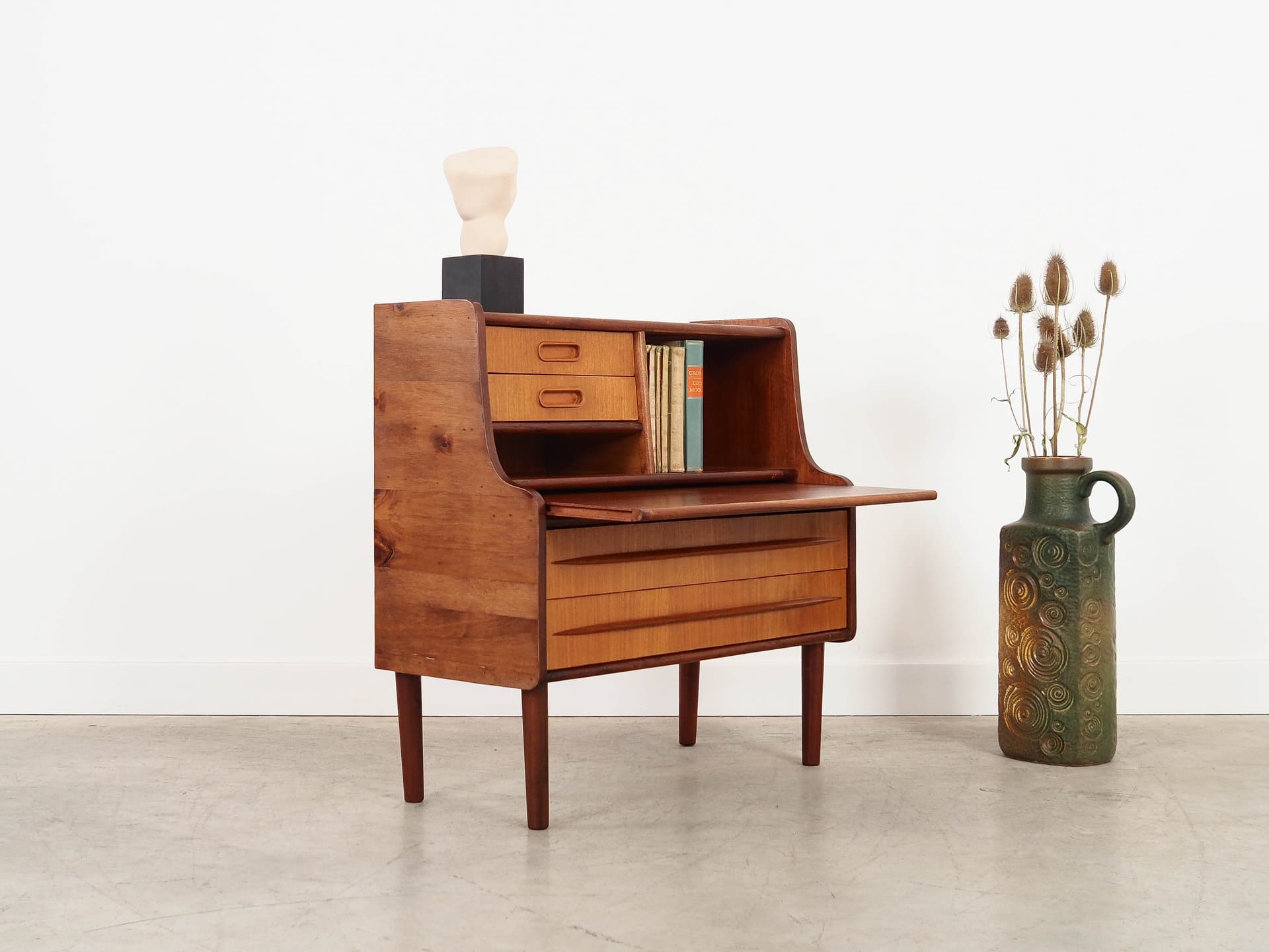 Children's secretary desk, brown, teak, Denmark, 1970s. - 292686