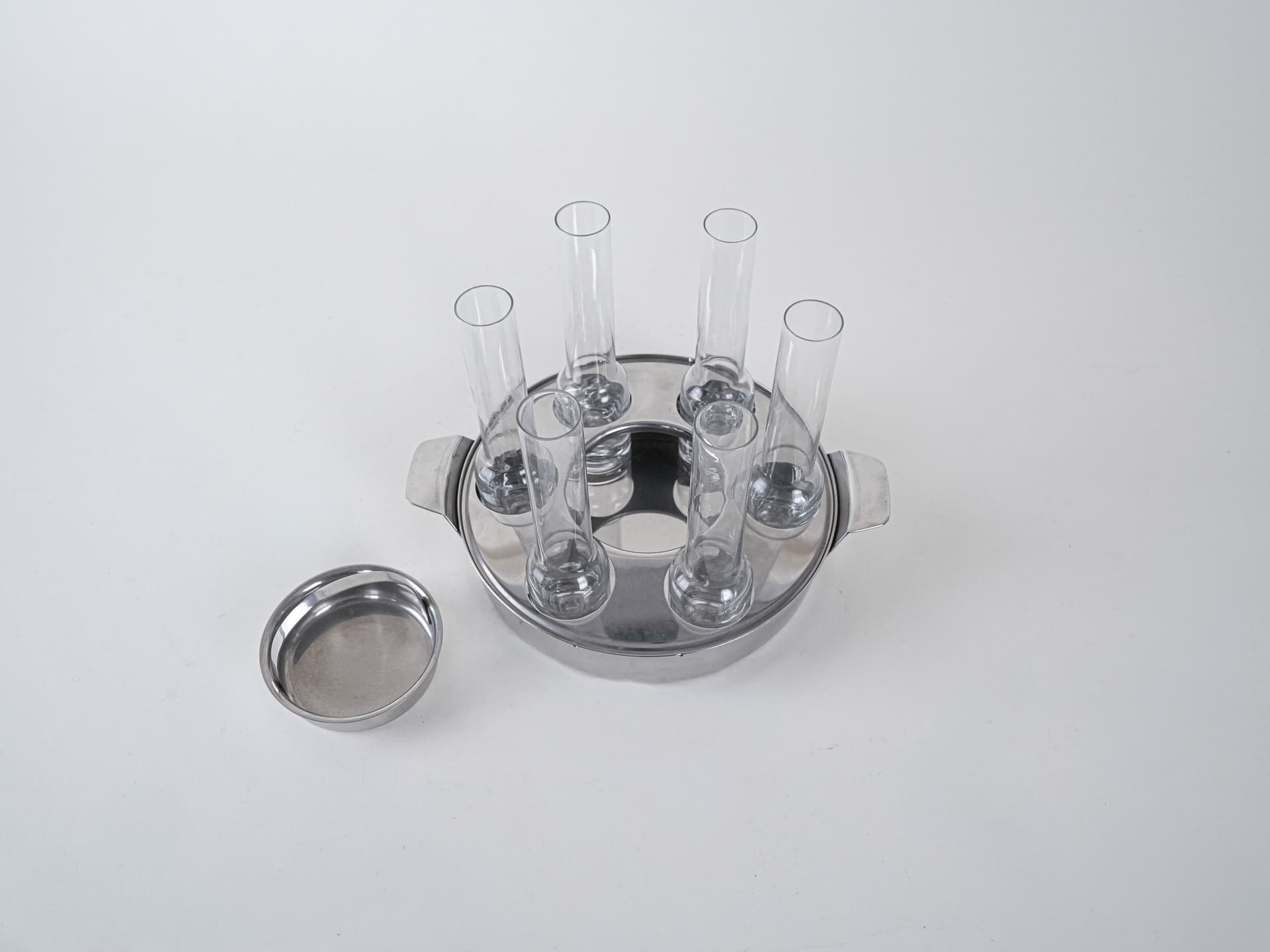 Serving set, transparent glass, silver steel, Italy, 1970s. - 293109