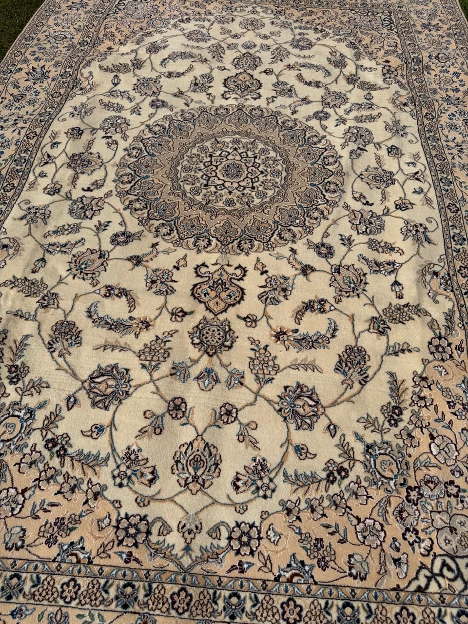 Dywan perski Nain 300x200 cm, wełna jedwab, Iran - 293376