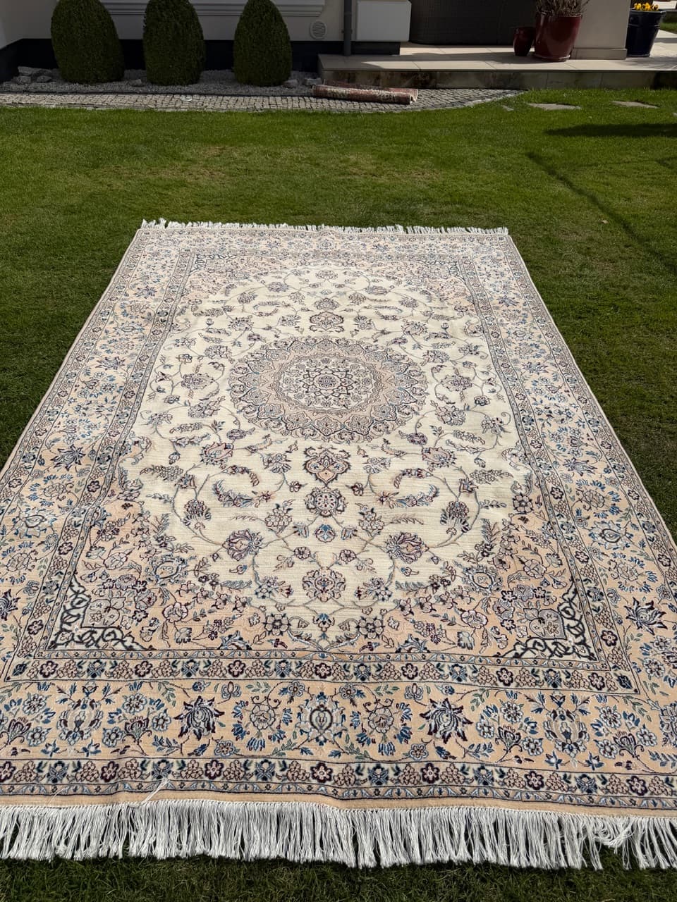 Dywan perski Nain 300x200 cm, wełna jedwab, Iran - 293373