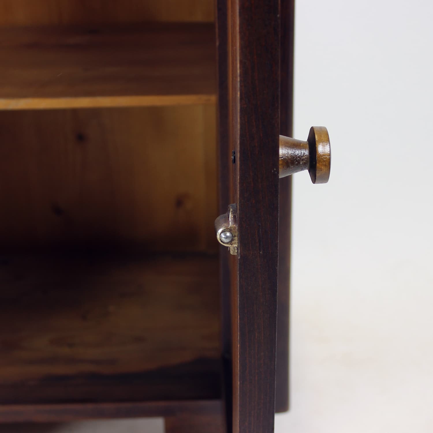 Para szafek nocnych, brązowy dąb jasny, Czechosłowacja, lata 30. - 293561