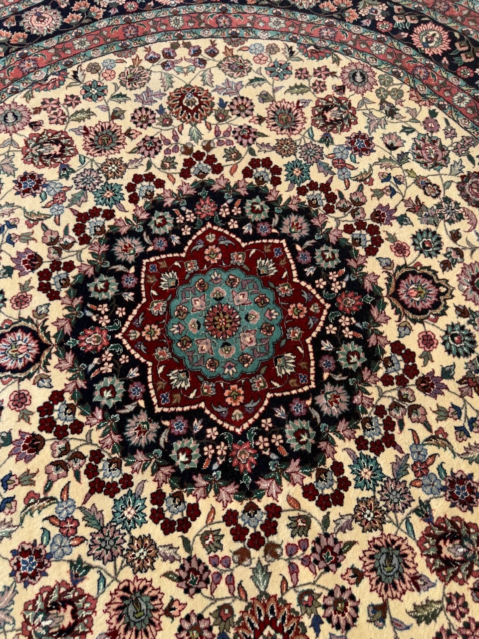 Dywan okrągły Tabriz, beżowy, wełna kaszmirowa jedwab, Iran - 293865