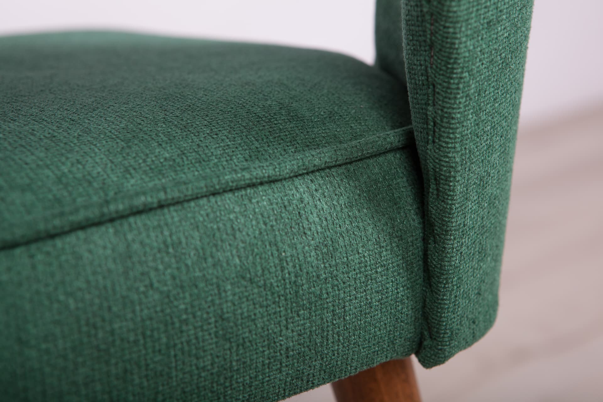 Set of six chairs Muszelka, green upholstery, brown oak, Poland, 1960s. - 293906