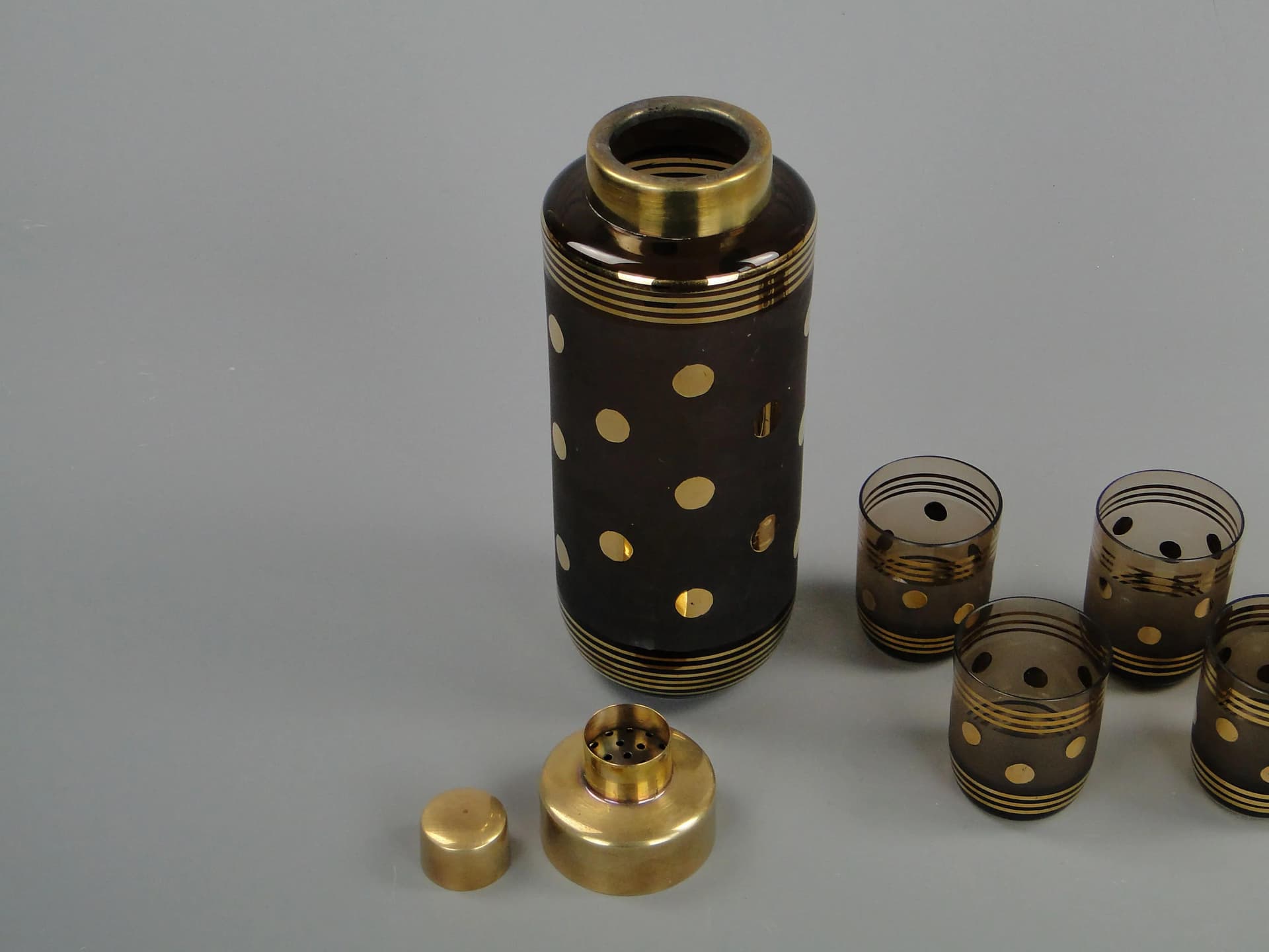 Zestaw do alkoholu, szkło topazowe brązowe, Borocrystal Chribska, Czechosłowacja, lata 50. - 21614