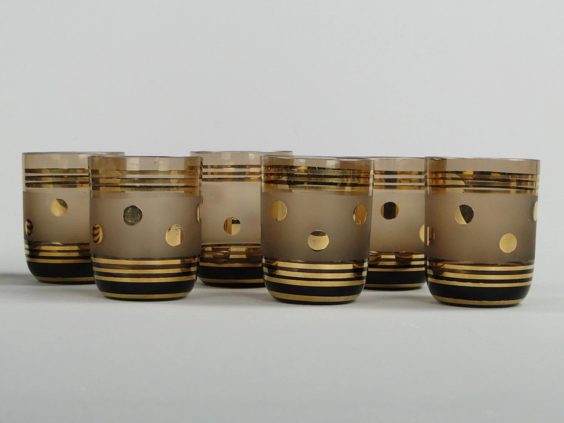 Zestaw do alkoholu, szkło topazowe brązowe, Borocrystal Chribska, Czechosłowacja, lata 50. - 21612