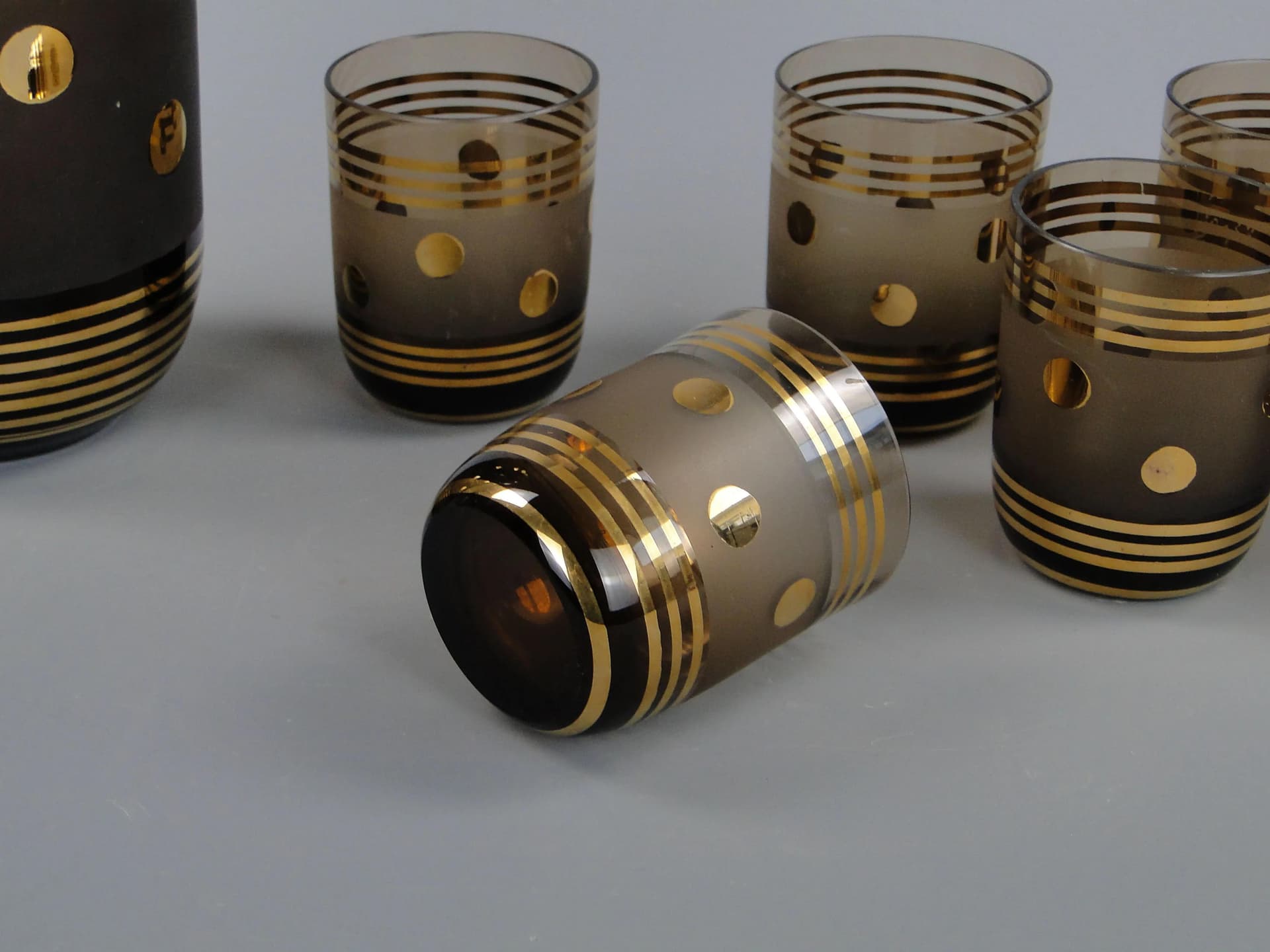 Zestaw do alkoholu, szkło topazowe brązowe, Borocrystal Chribska, Czechosłowacja, lata 50. - 21613