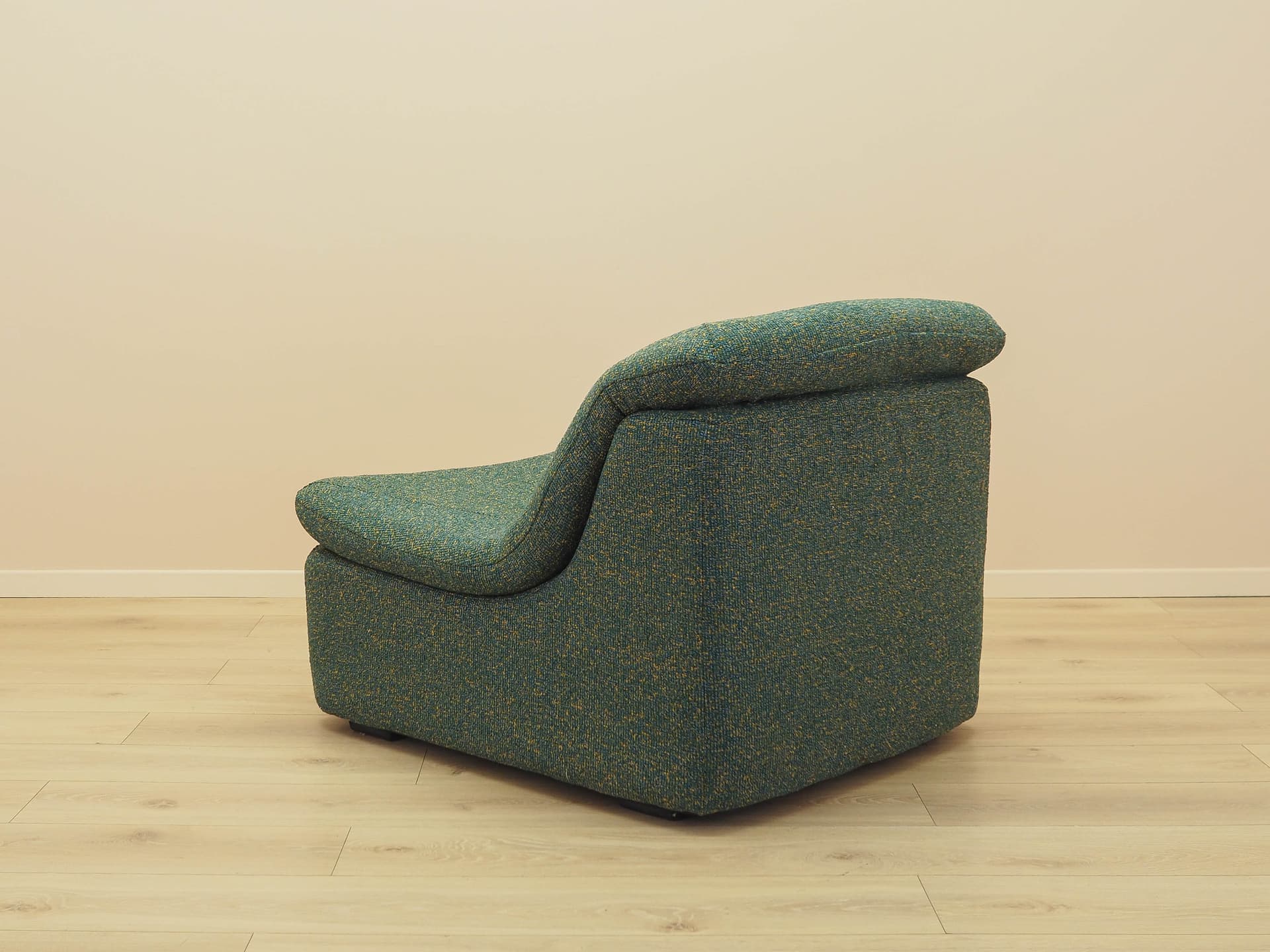 Lounge chair, green melange, fabric, plastic, Italy, 1970s. - 293933