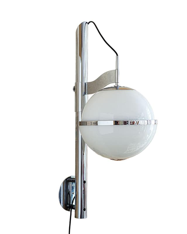 Wall Lamp Pusicona, white opaline glass, silver chrome, by F. Milletti, Artemide, Italy, 1960s. - DIMENSION