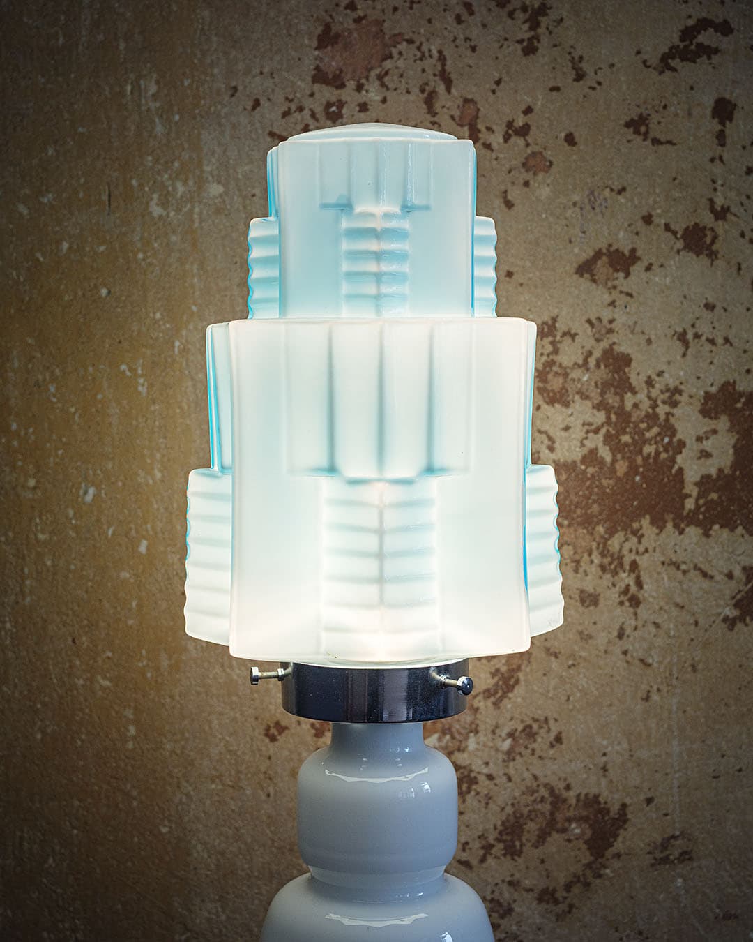 Table lamp, Art Deco, white and blue glass, silver metal, Italy, 1960s. - 294025