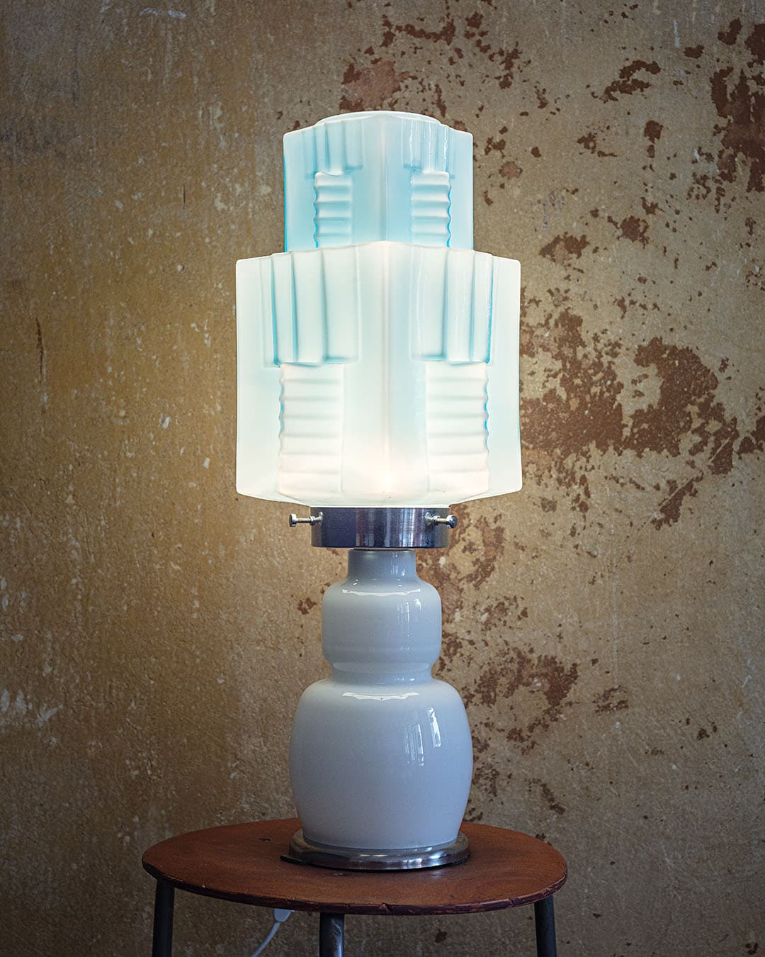 Table lamp, Art Deco, white and blue glass, silver metal, Italy, 1960s. - 294026
