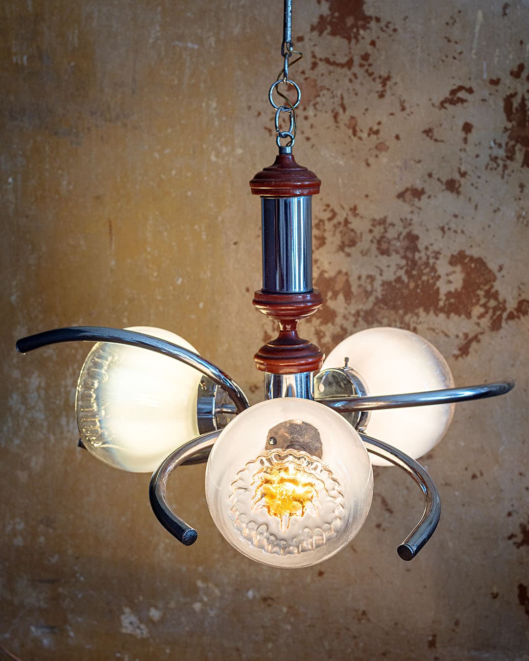 Lampa sufitowa Space Age, szkło transparentne bursztynowe, chrom, drewno brązowe, Włochy, lata 80. - 294042