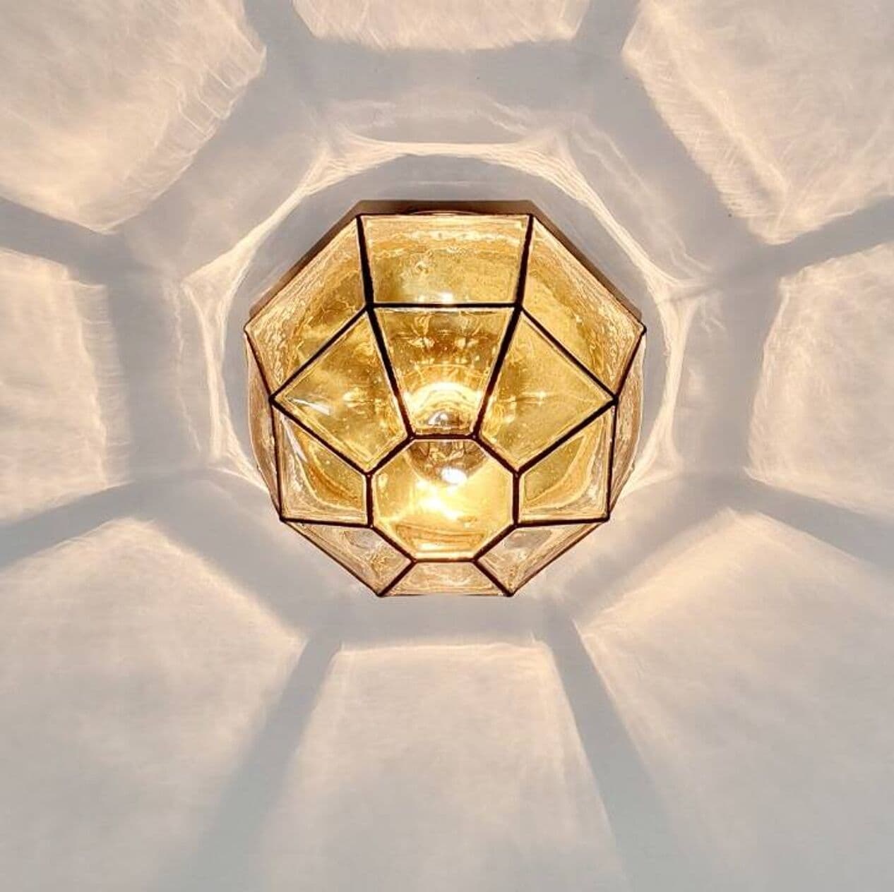 Lampa sufitowa, szkło transparentne, mosiądz złoty, metal czarny, Limburg, Niemcy, lata 60. - 294265