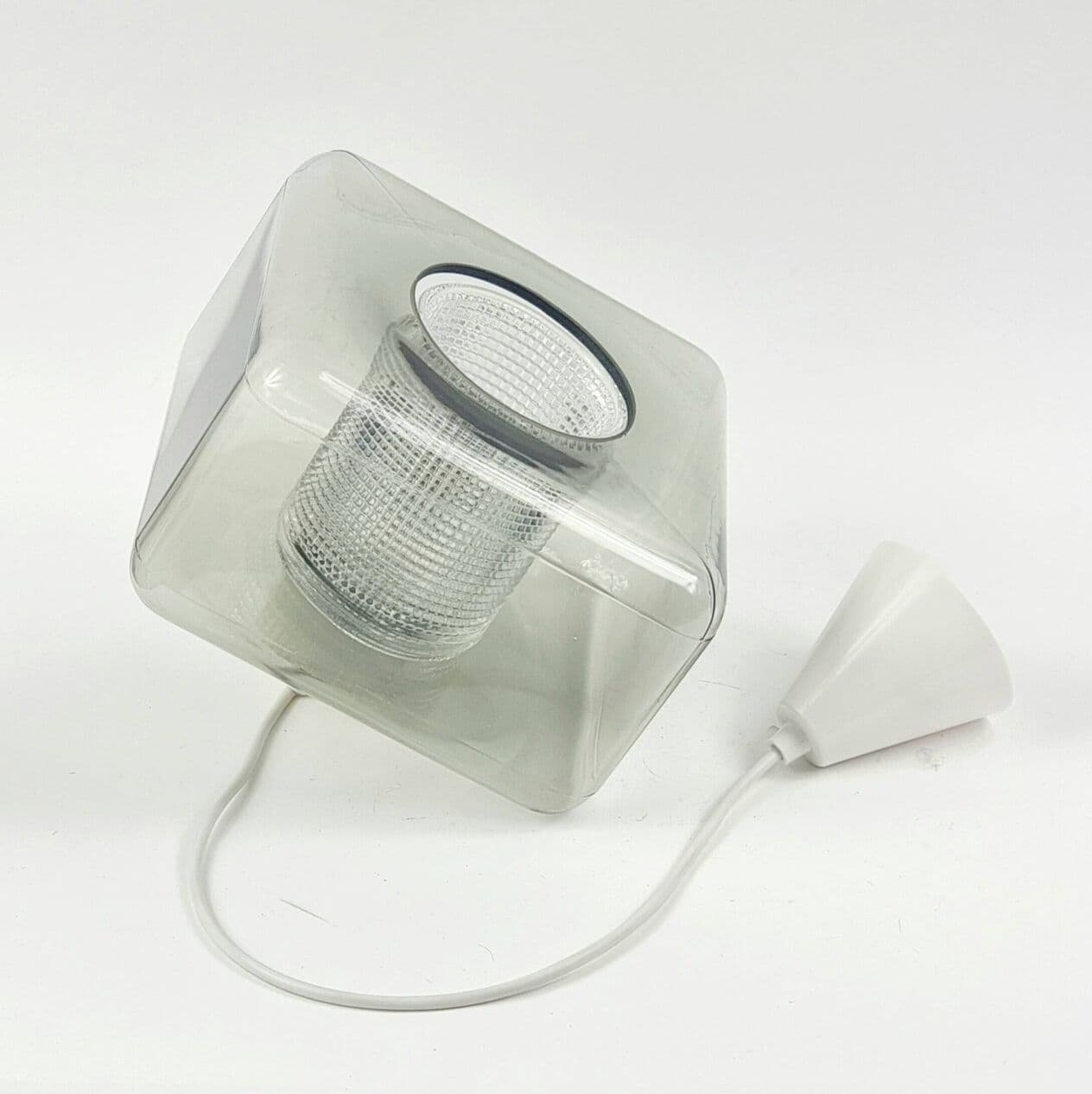 Lampa sufitowa, szkło szare, kryształ transparentny, proj. C. Fagerlund, Orrefors, Szwecja, lata 60. - 294498