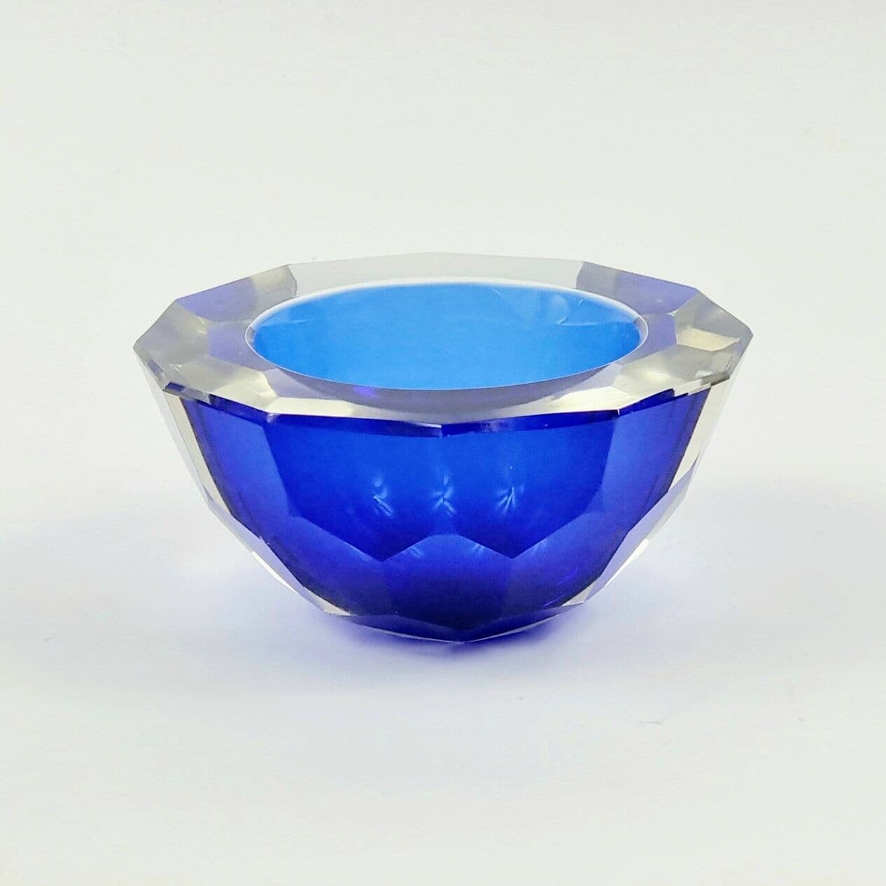 Bowl Sommerso Murano, blue, glass, Italy, 1970s. - 294609