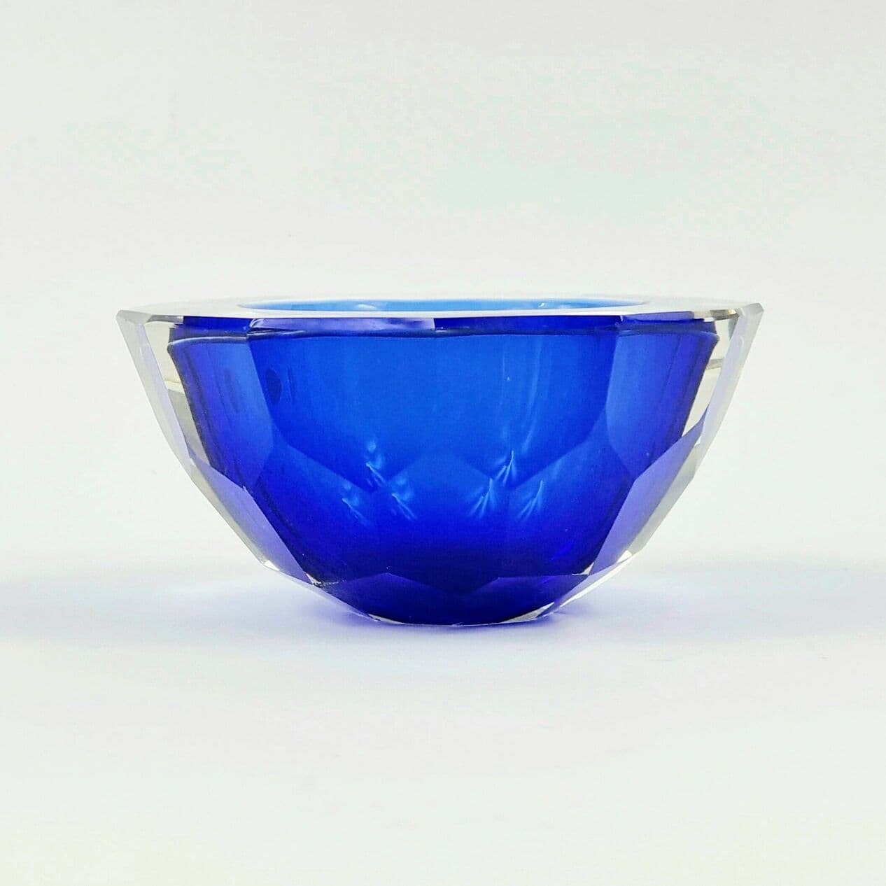 Bowl Sommerso Murano, blue, glass, Italy, 1970s. - 294612