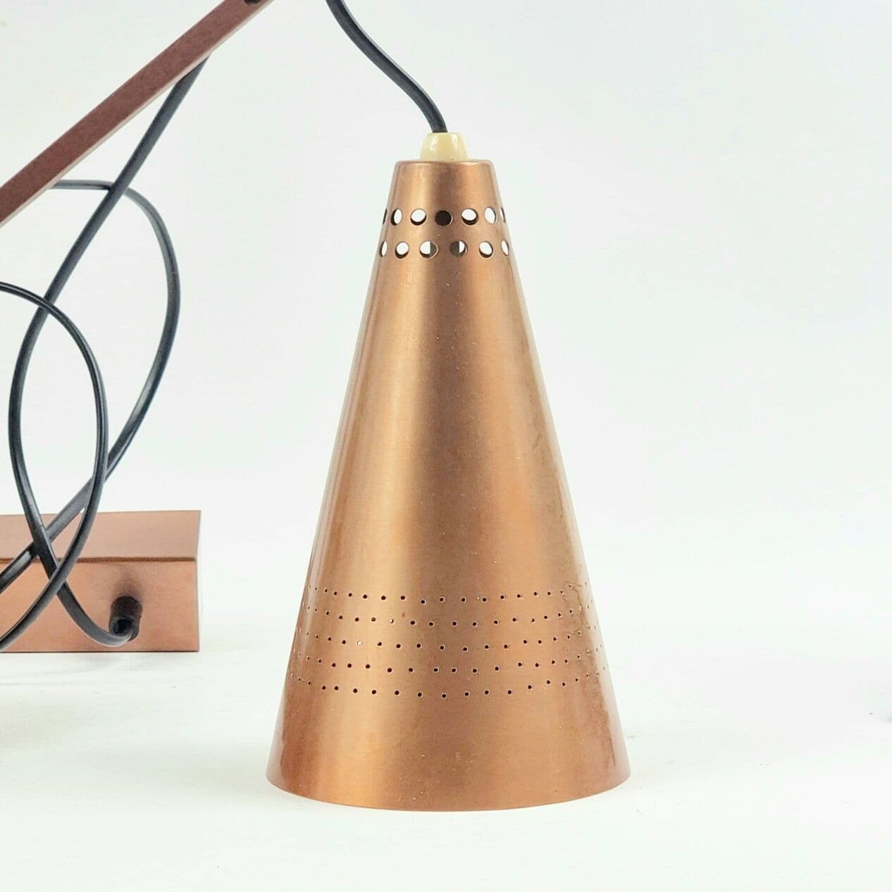 Lampa wisząca, miedź złocista, teak brązowy, proj. H.-A. Jakobsson, Szwecja, lata 50. - 294605