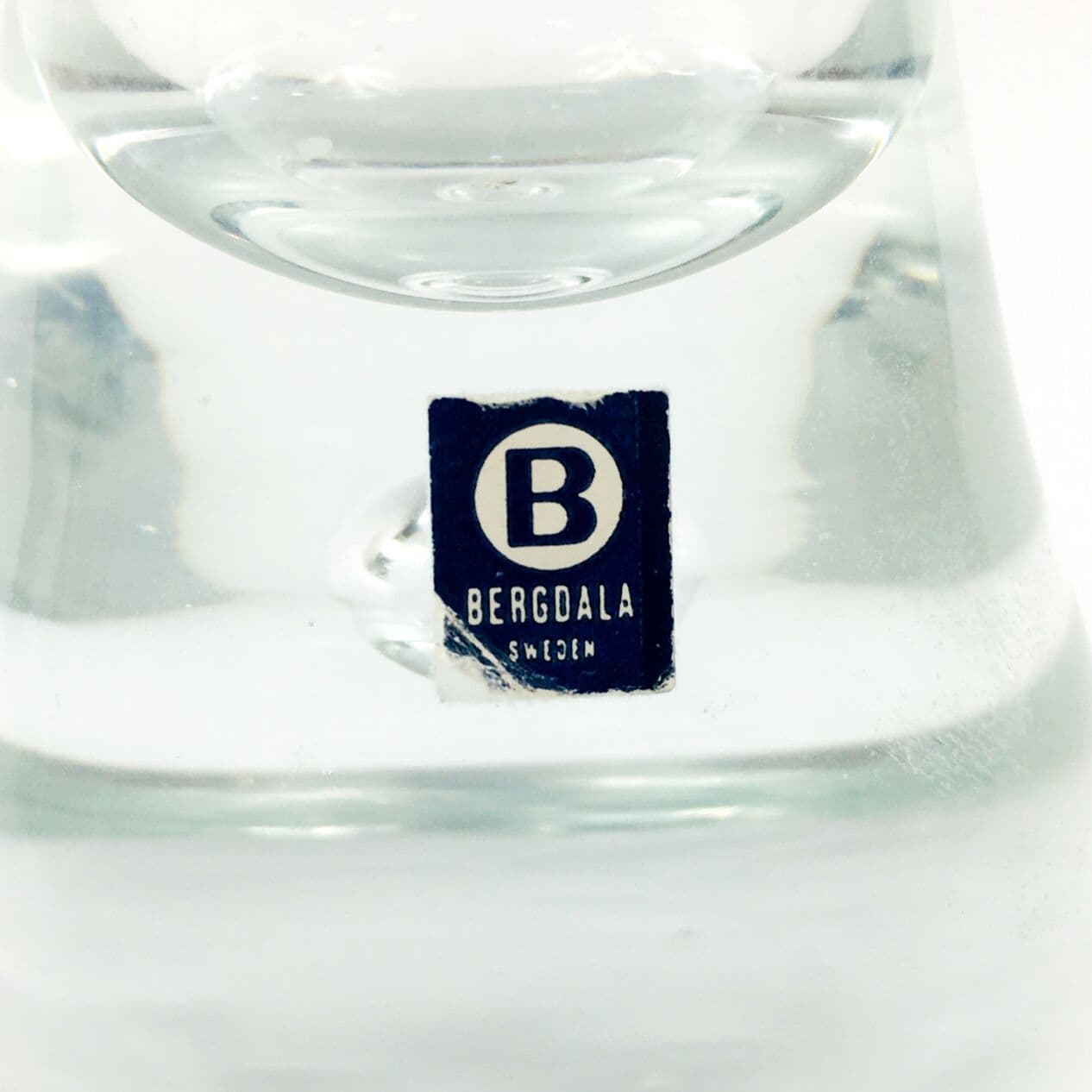 Vase Scandinavian, transparent, glass crystal, Bergdala, Sweden, 1970s. - 294938